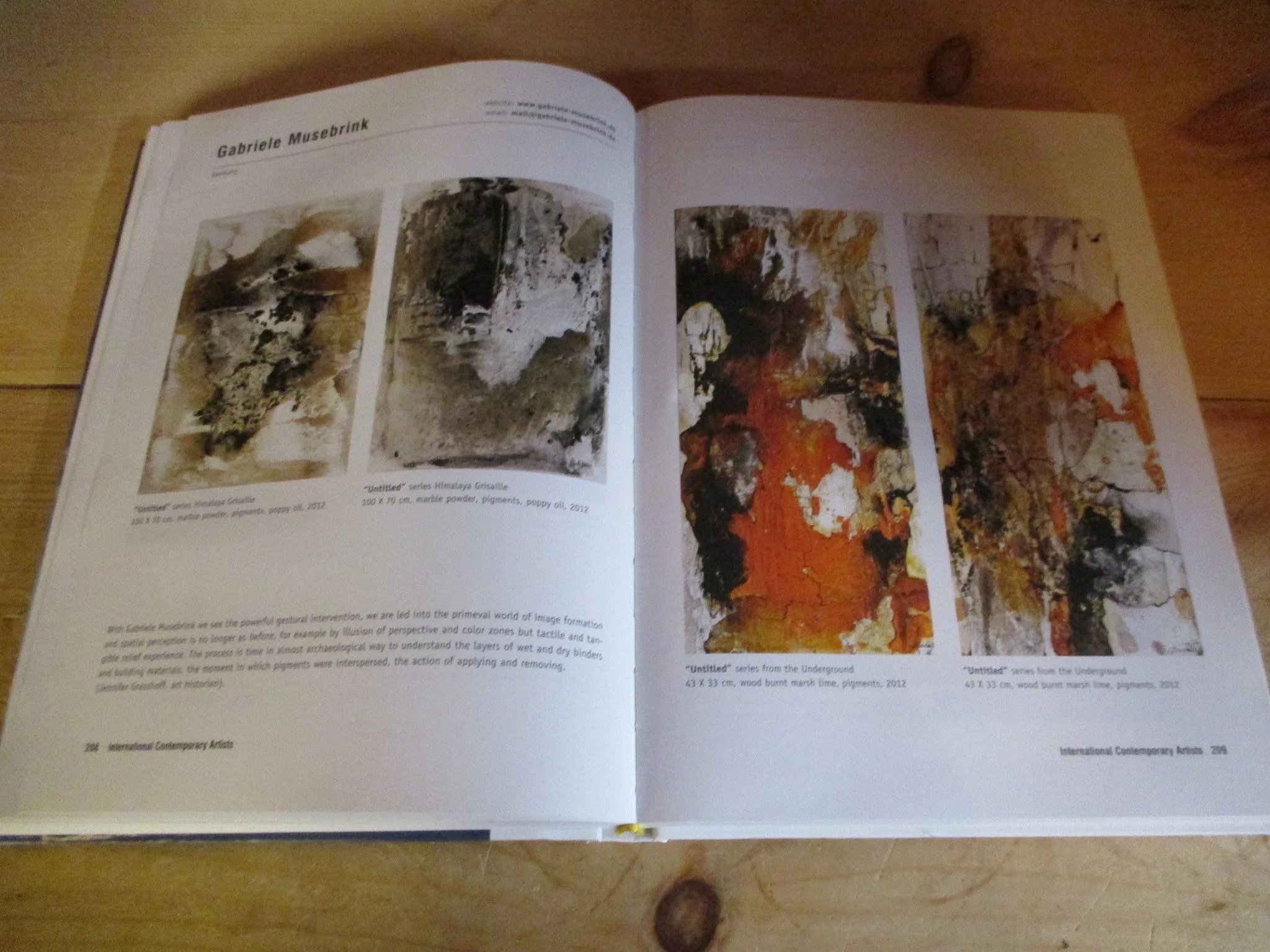 003921 - Internation Contemporary Artists VI 4.JPG