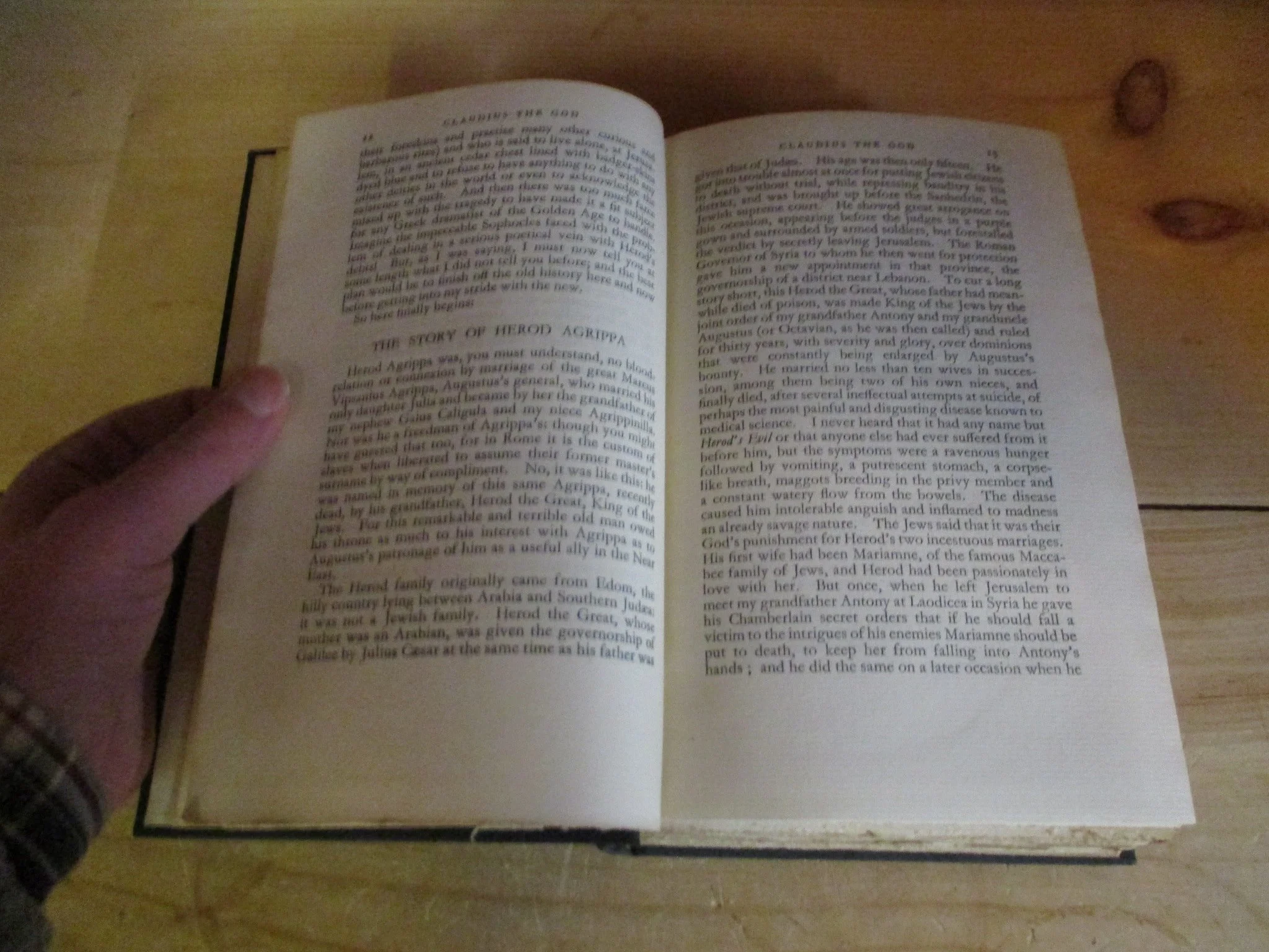 003924 - Claudius the God 5.JPG