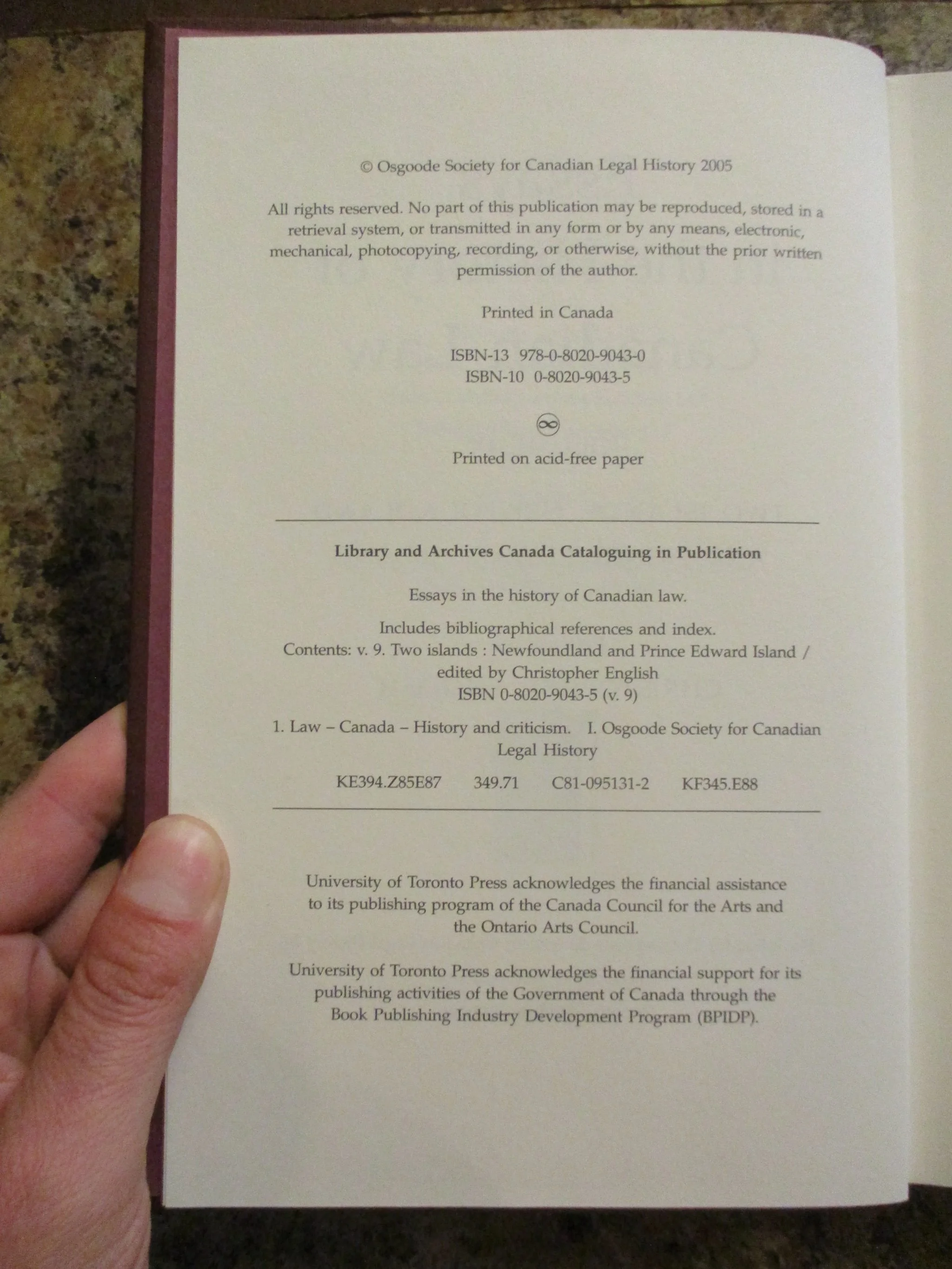 004277 - Essays History Canadian Law IX 5.JPG