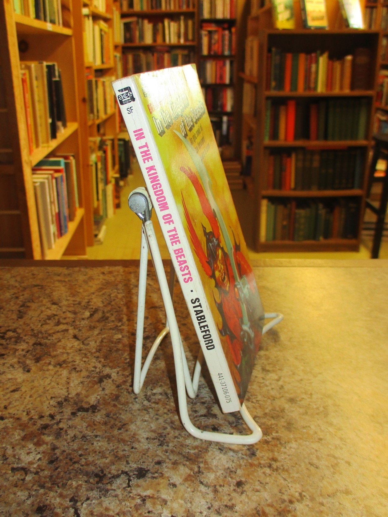 004271 - In The Kingdom Of The Beasts 3.JPG