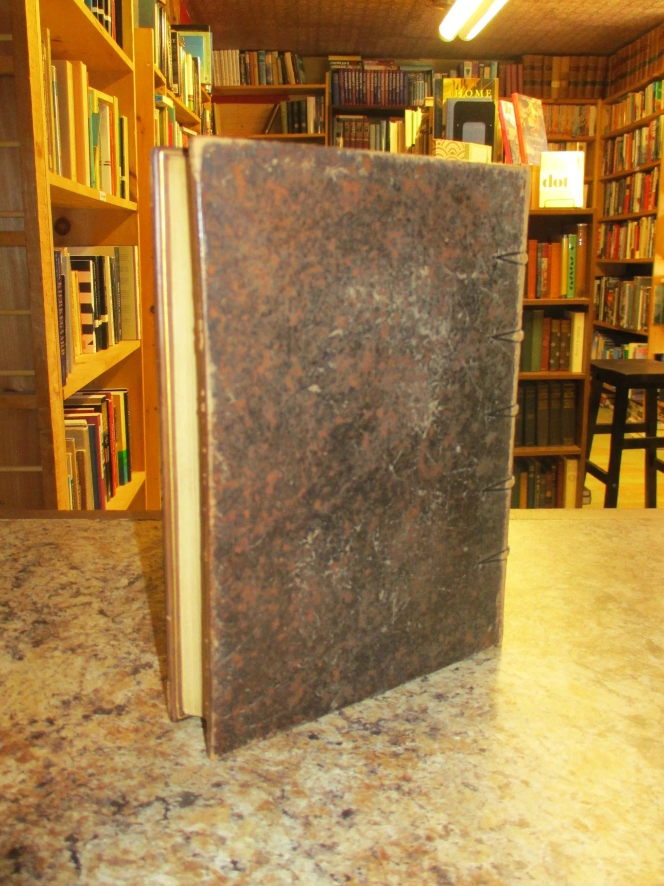 004094 - Essays Francis Bacon 2.JPG