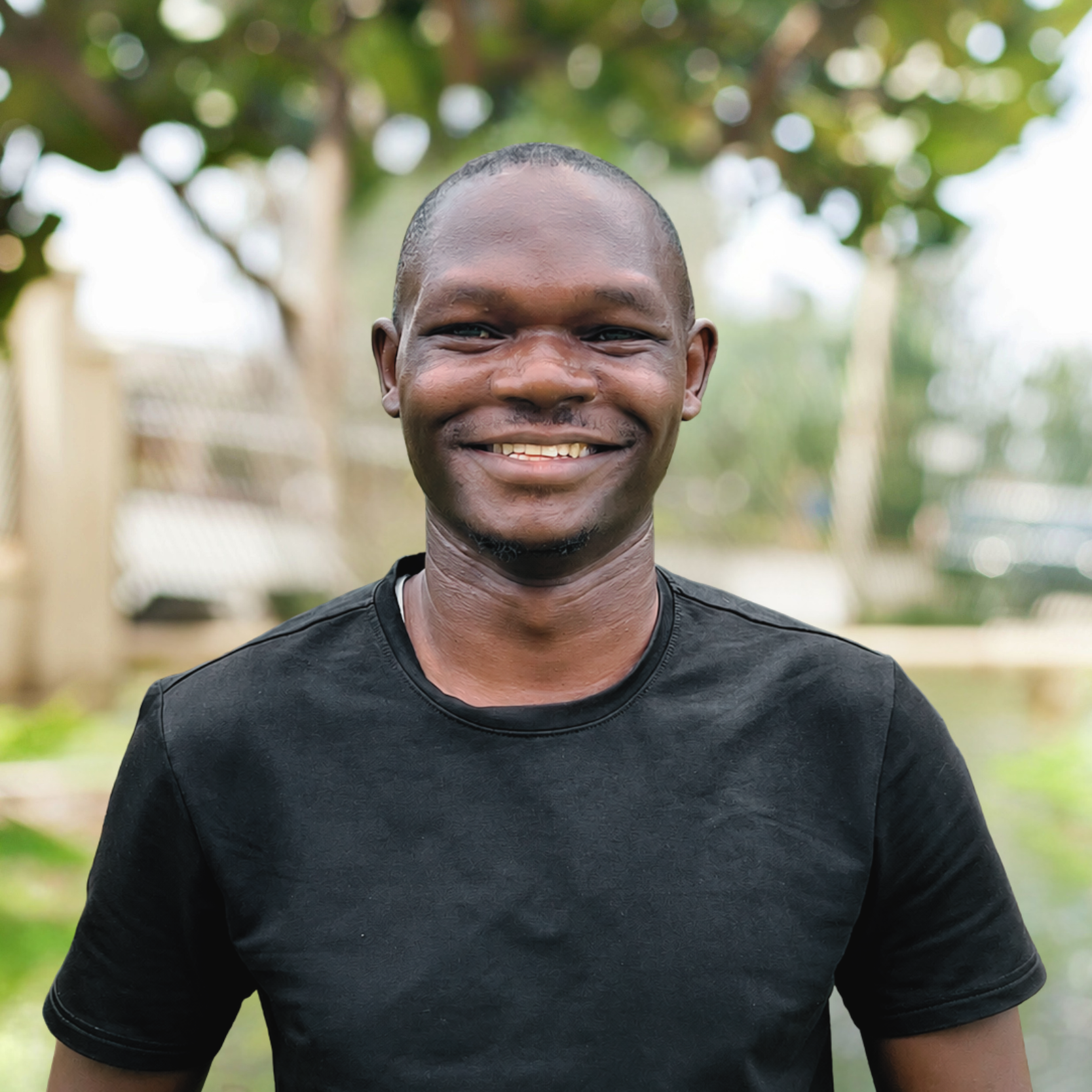 Fred Olaka