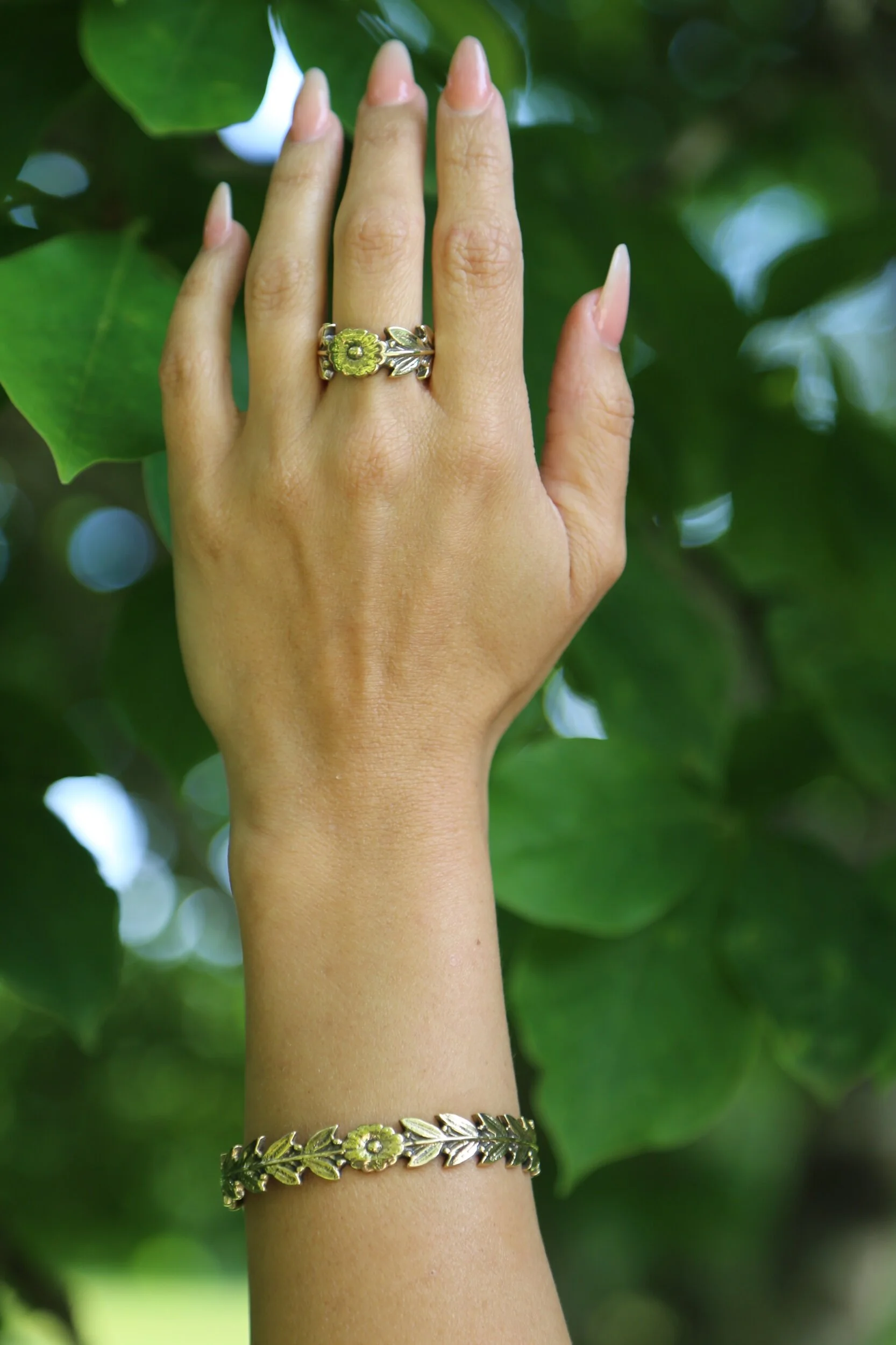 ACFC1DE2-4FE5-46A0-8DCB-140242D4F93D