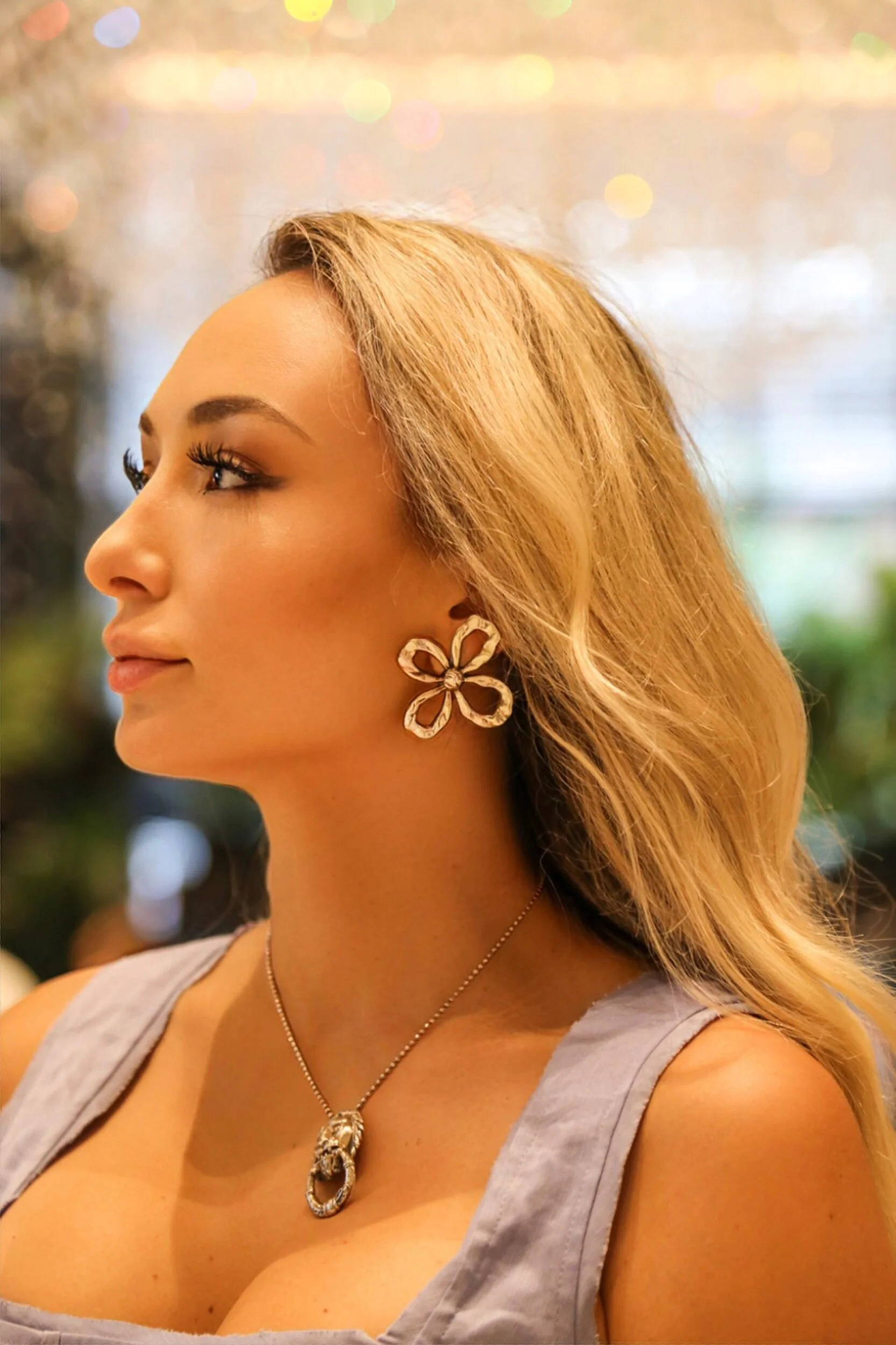 2E740C71-3C54-47EE-89F7-537ABE902A4C