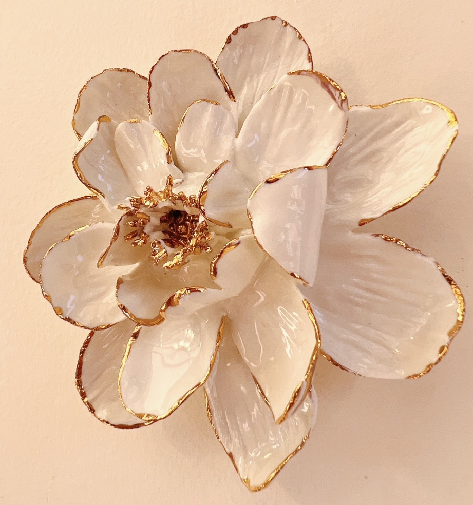 white flower.PNG
