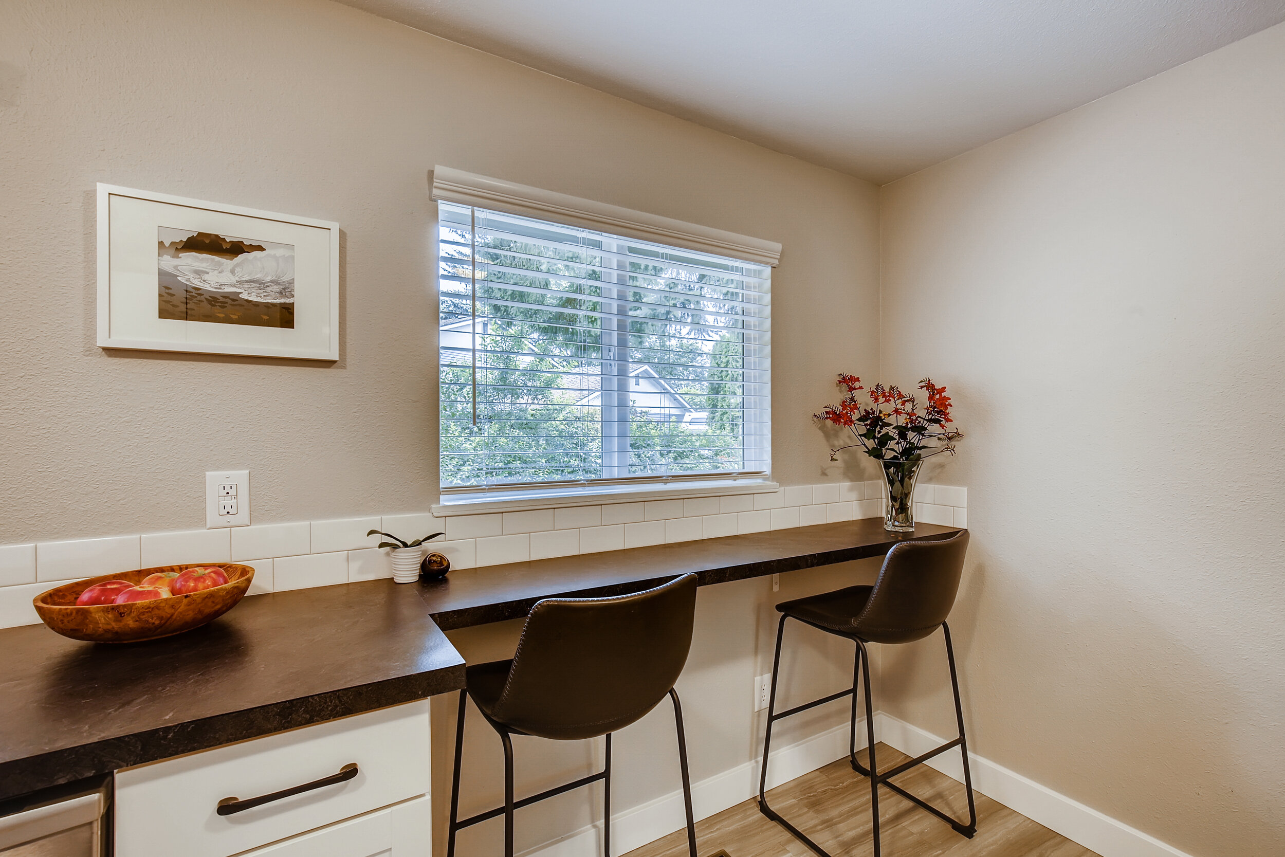 21604 9th Ave W Bothell WA - Print Quality - 014 - 20 Breakfast Area.jpg