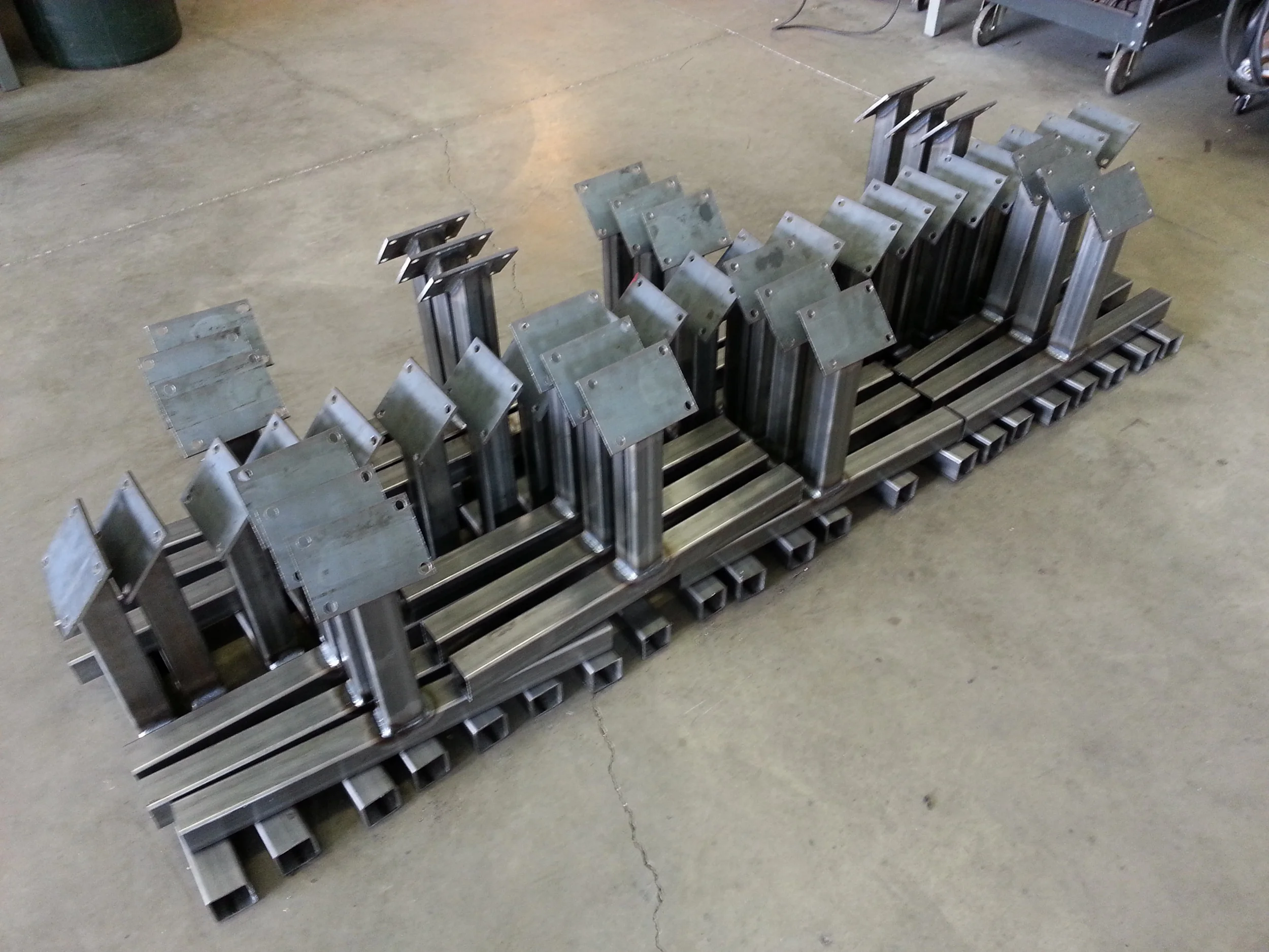 Engine Legs.jpg