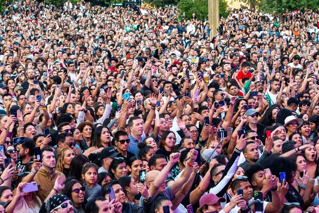 BombaEstereo_Ernesto_Roman_0059.jpg