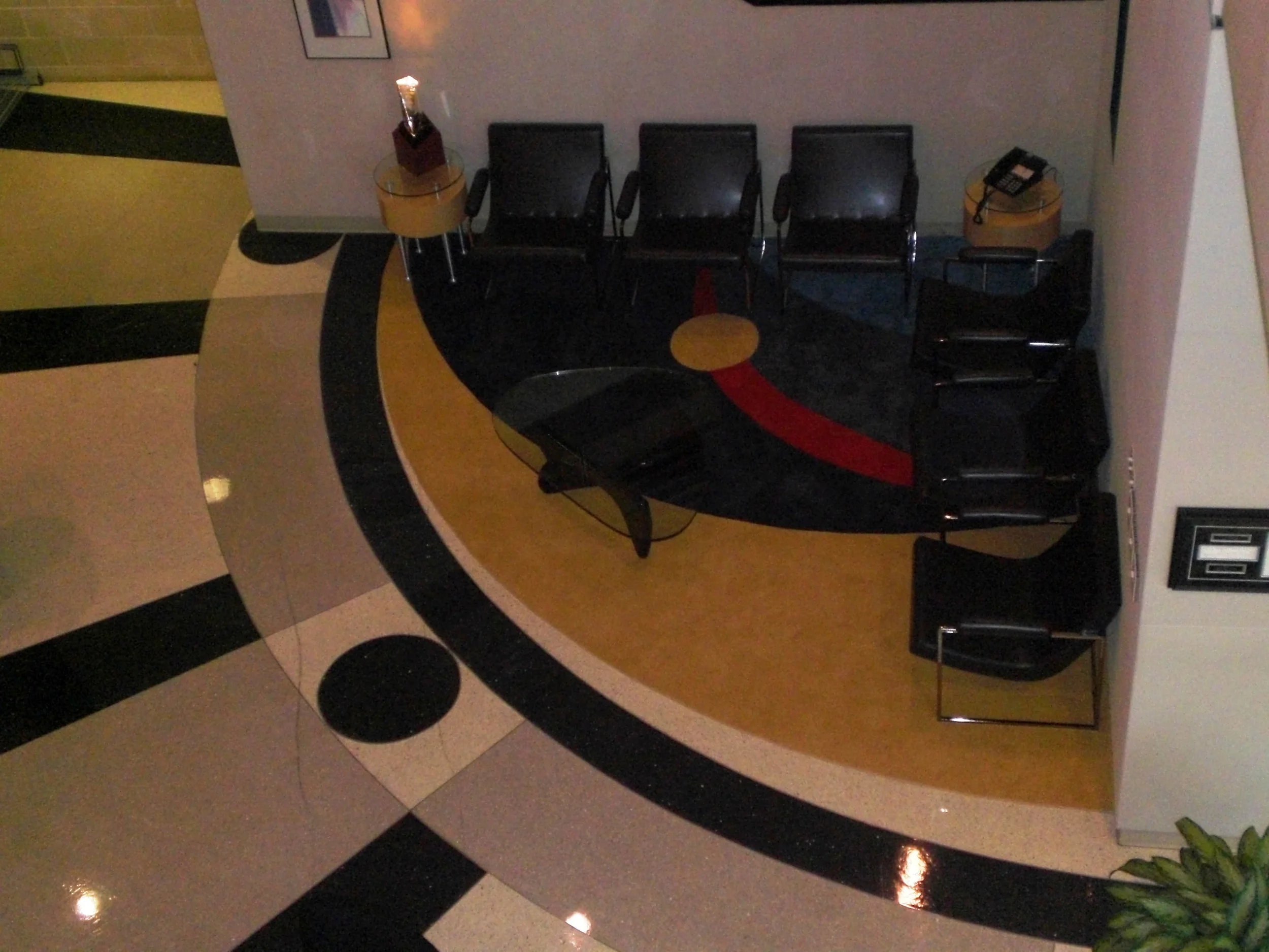 waitingroom2.jpg