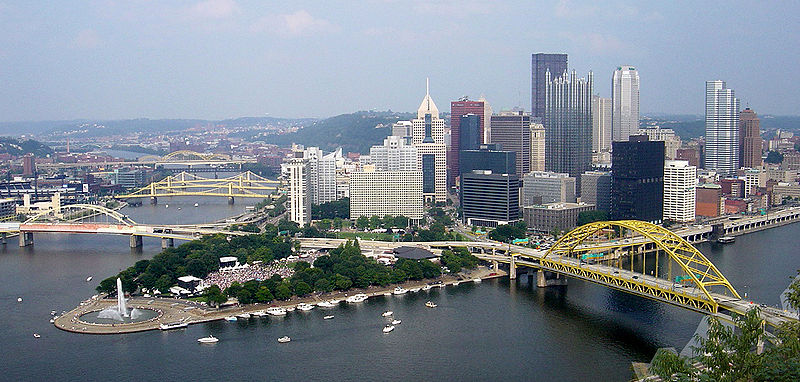 800px-PittSkyline082904.jpg