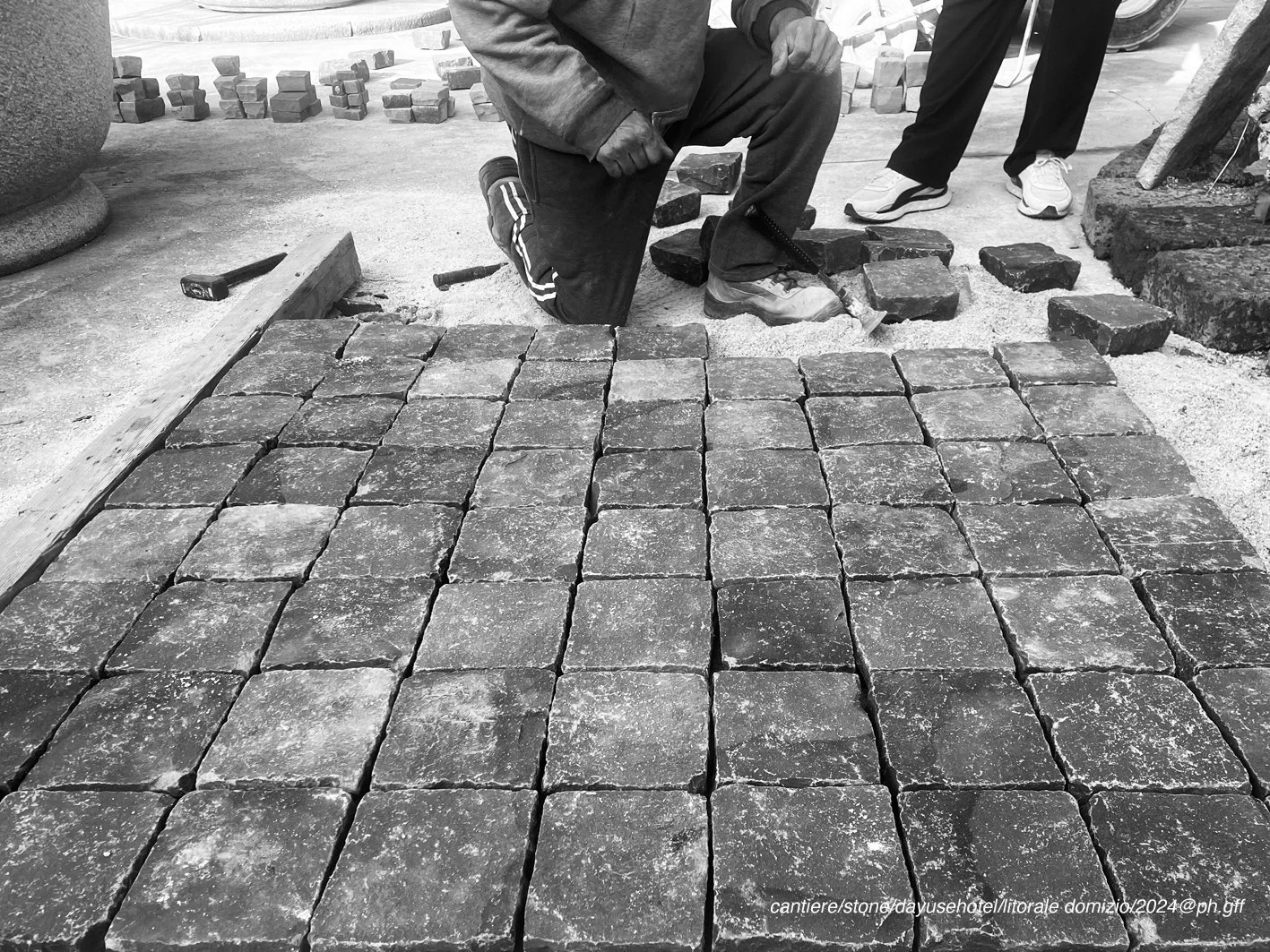 cantiere:dayusehotel:stone:litorale domizio:2024@ph.gff.jpg