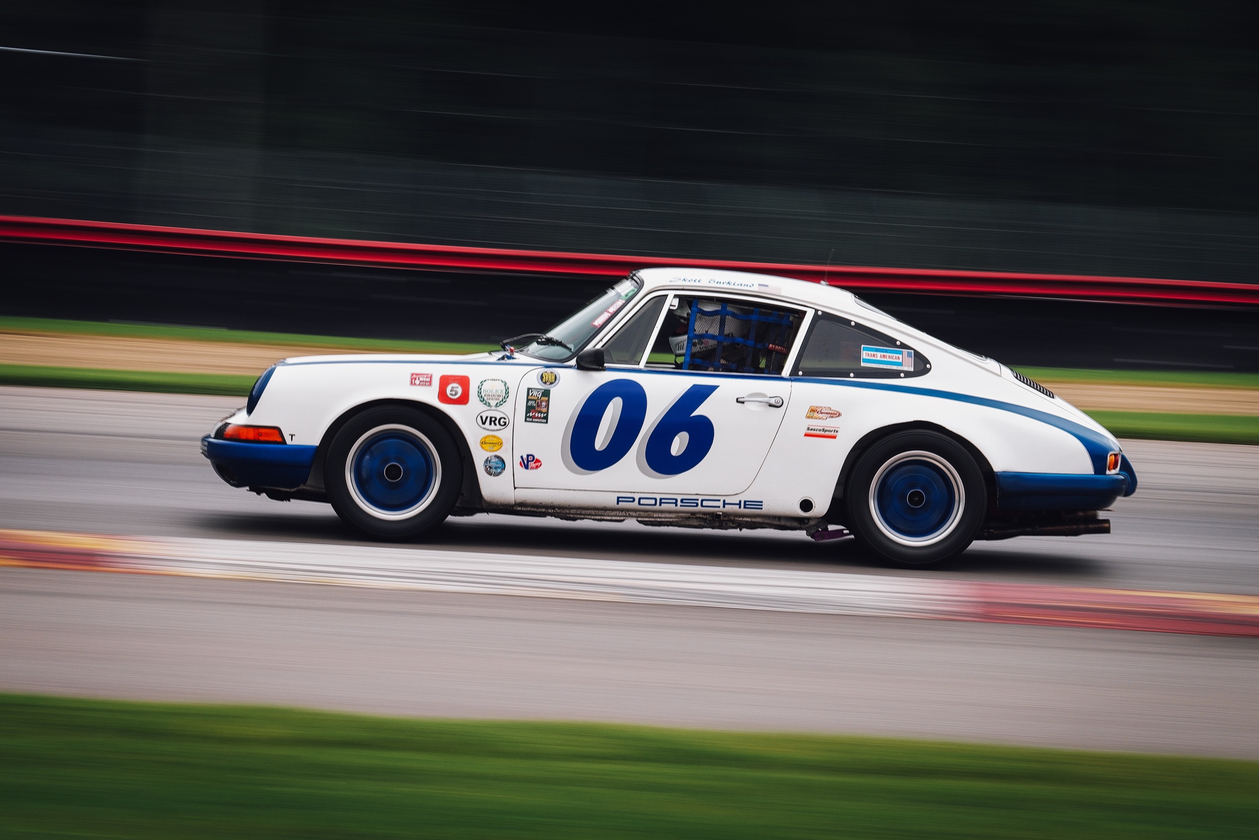 Clean and classic. Gear & Specs: Fuji X-T1 - Fujinon XF 50-140mm F2.8 R LM OIS WR - 1/60 f11 ISO 200
