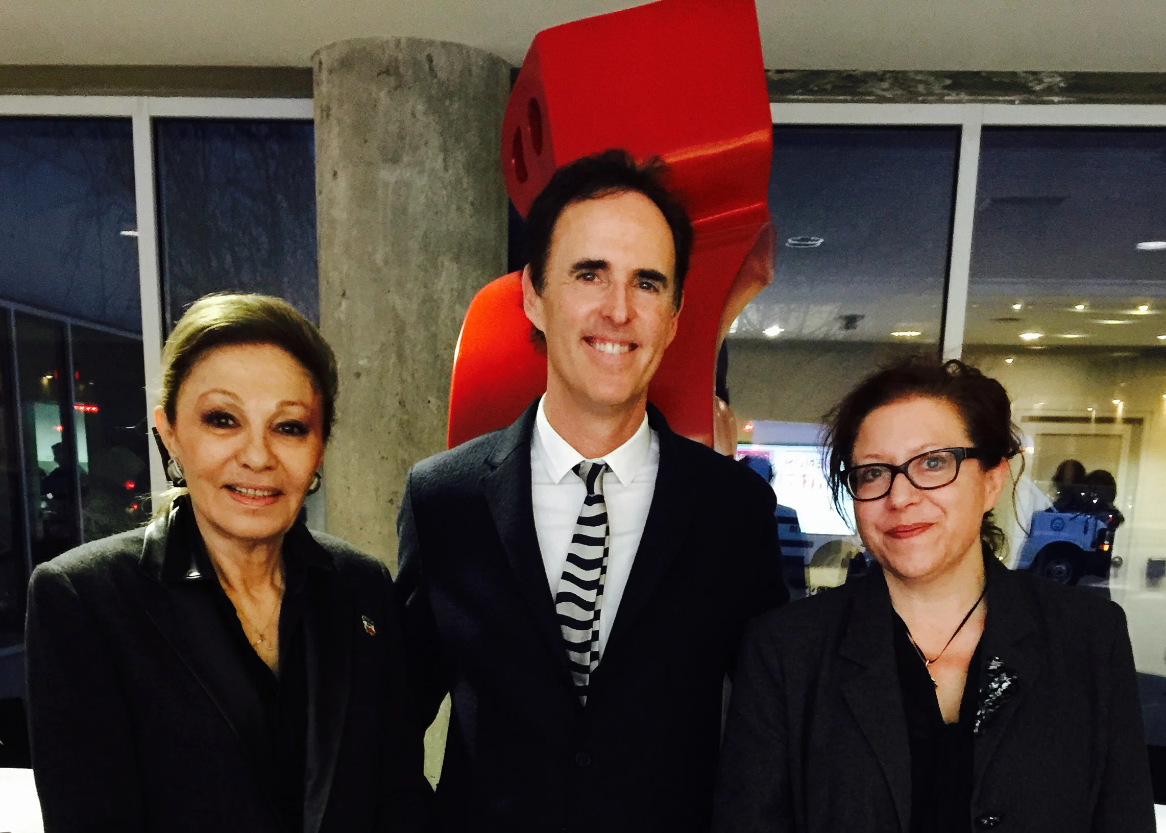  H.I.M Farah Pahlavi; Terrence Turner and Lisa Fischman, Director of the Davis Museum at Wellesley College