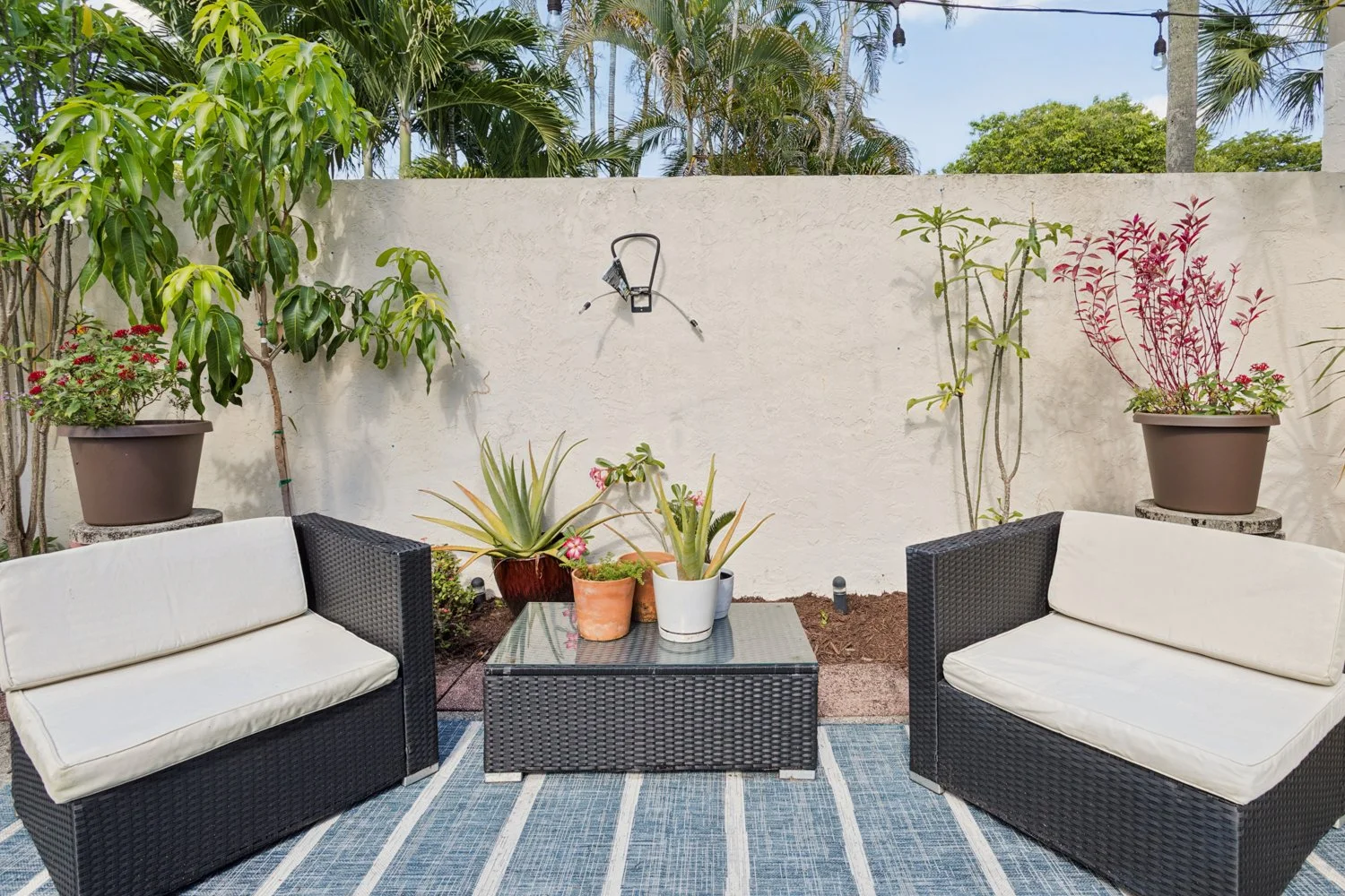 3050.S.Oakland.MLS (13 of 27).jpg