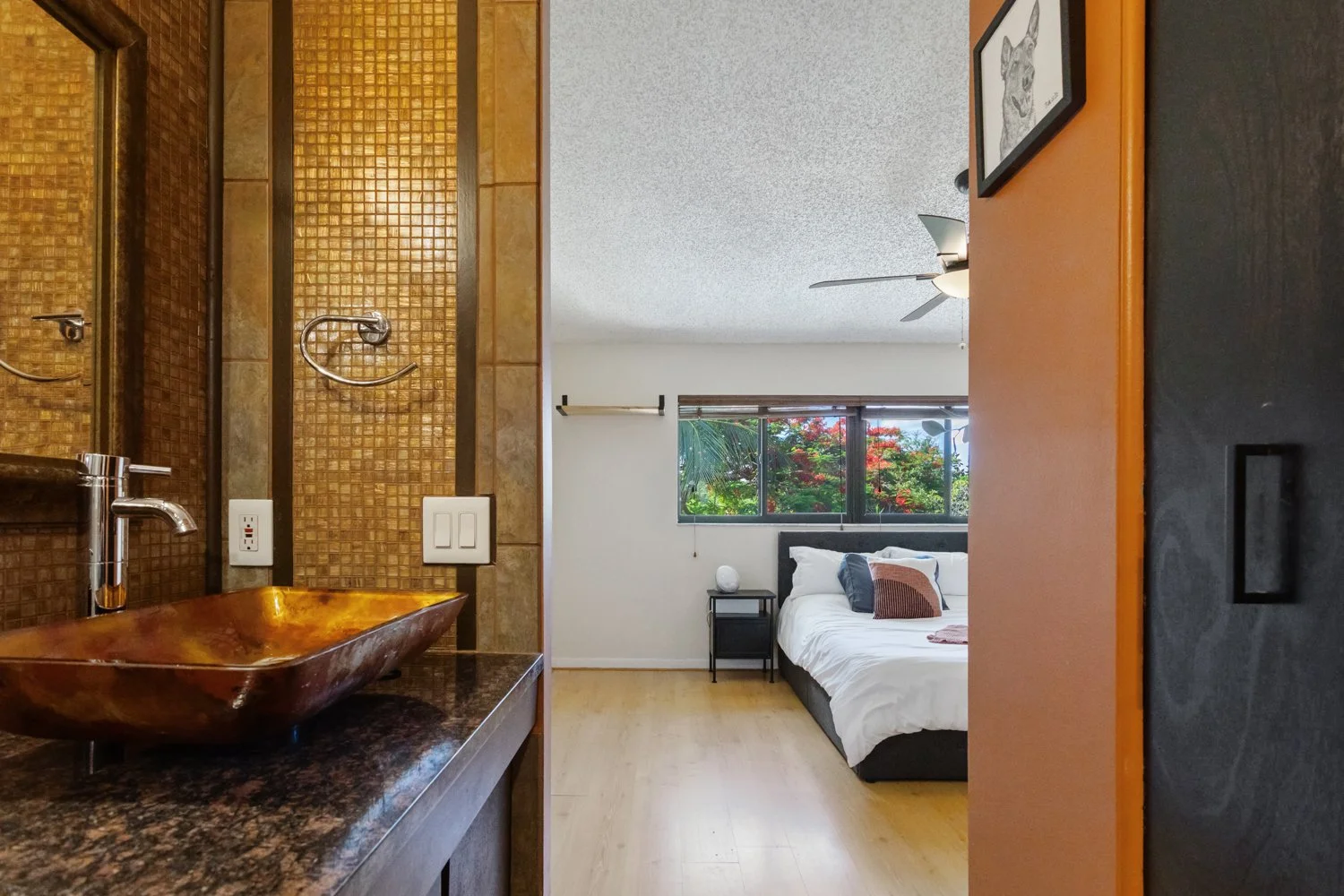 3050.S.Oakland.MLS (20 of 27).jpg