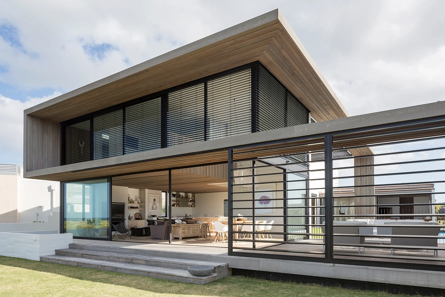 tuatua-house-julian-guthrie-architecture-25.jpg