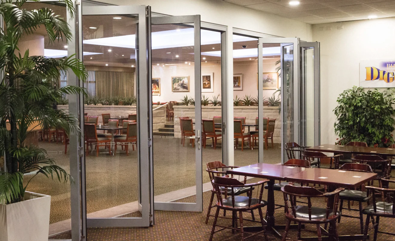 bi fold doors mackay