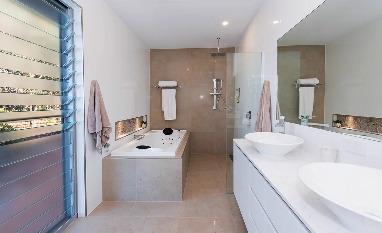 Louvre Windows — Aero Glass and Aluminium Windows and Doors Mackay