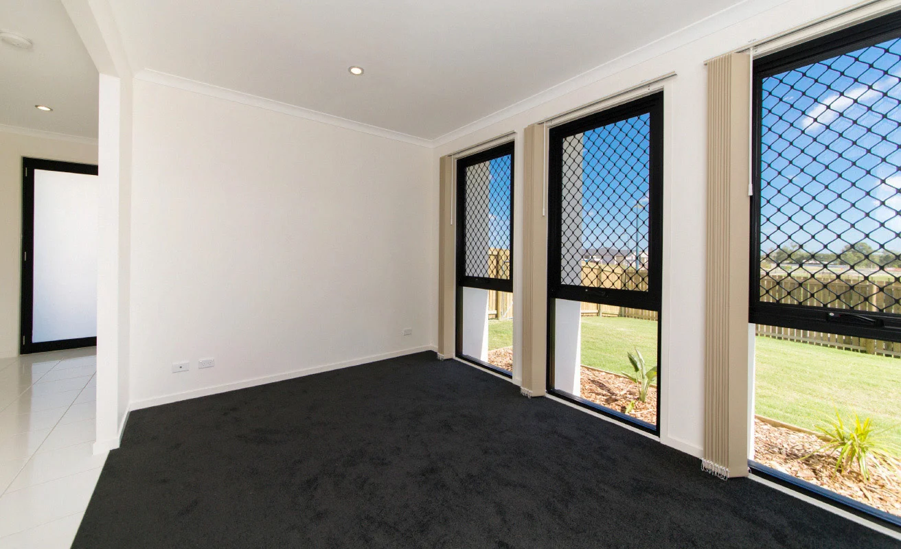 Safety Screens — Aero Glass and Aluminium Windows and Doors Mackay