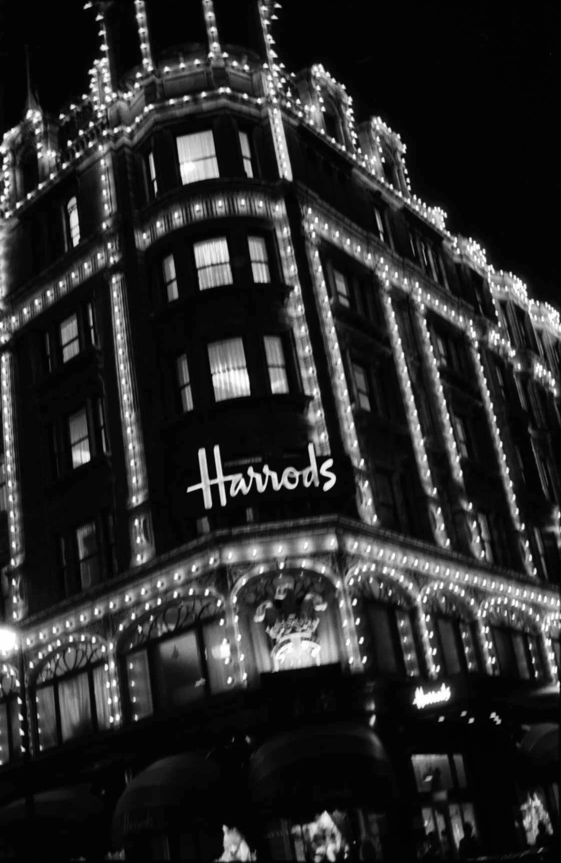 london xmas 1980 roll 9 7.jpg