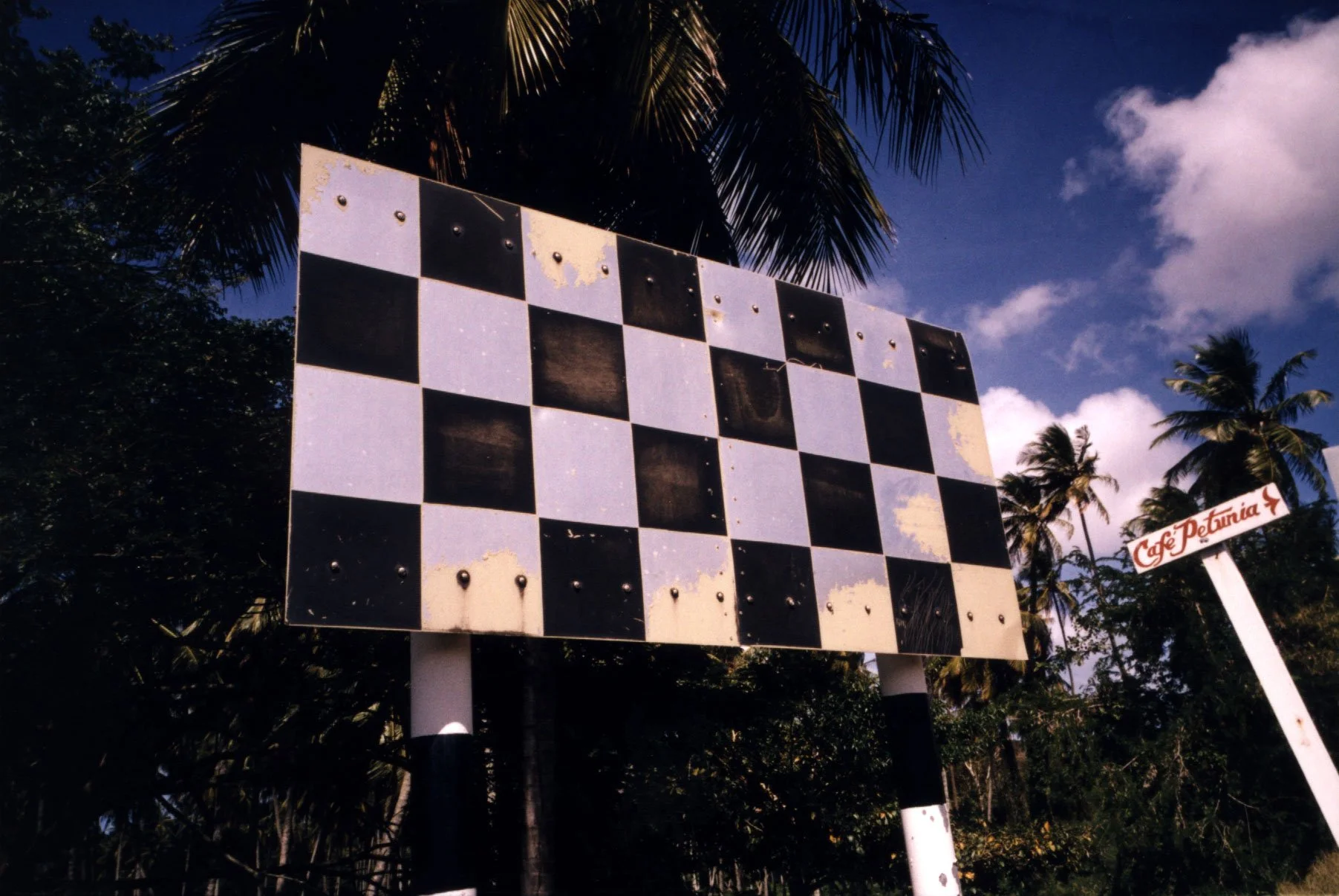 t&t 2003 roll 4 05.jpg