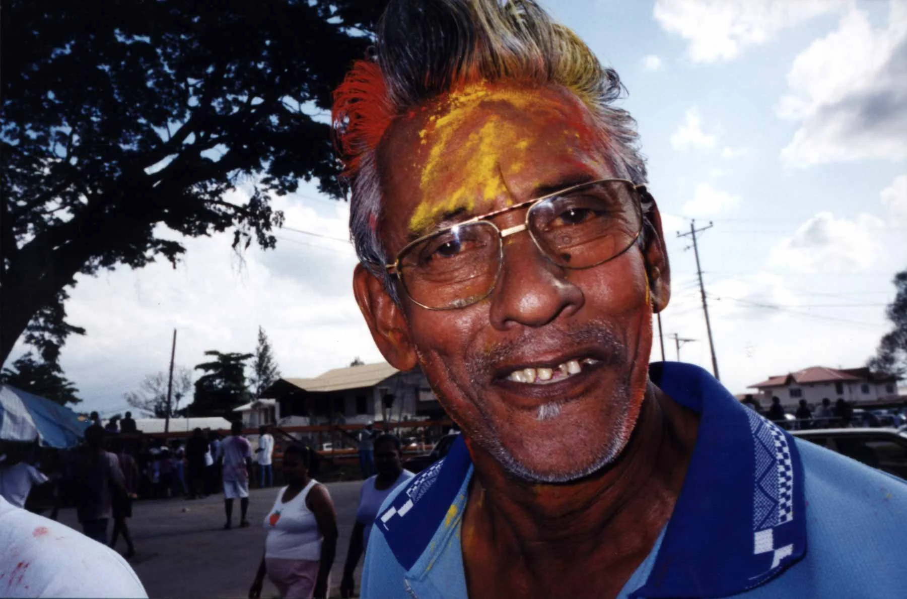 t&t 2003 roll 19 30.jpg