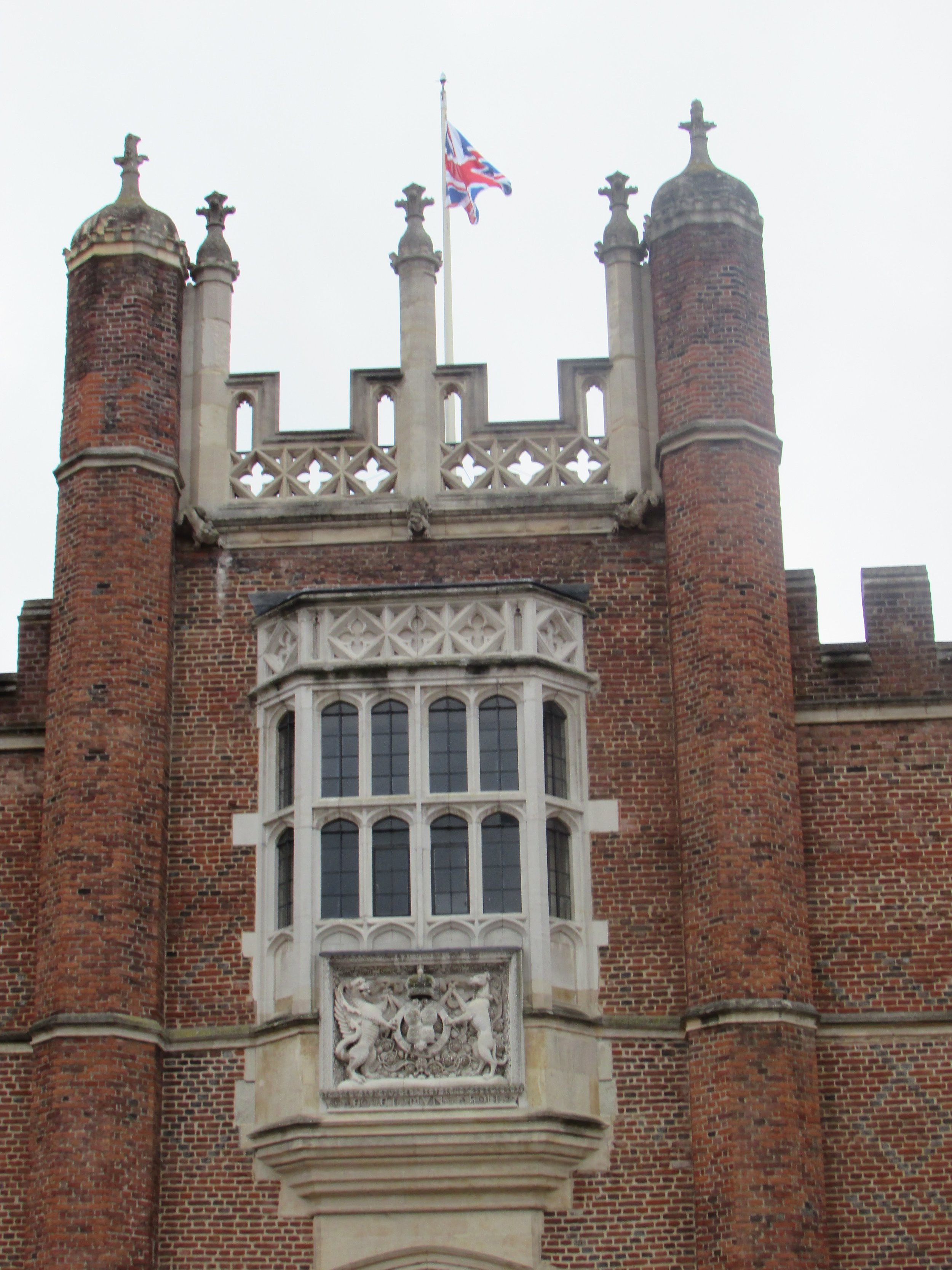 Hampton Court 5.jpg