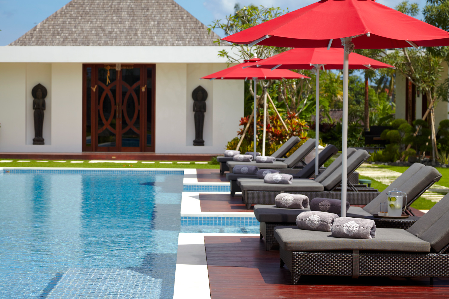 Villa-Malaathina-Poolside.jpg