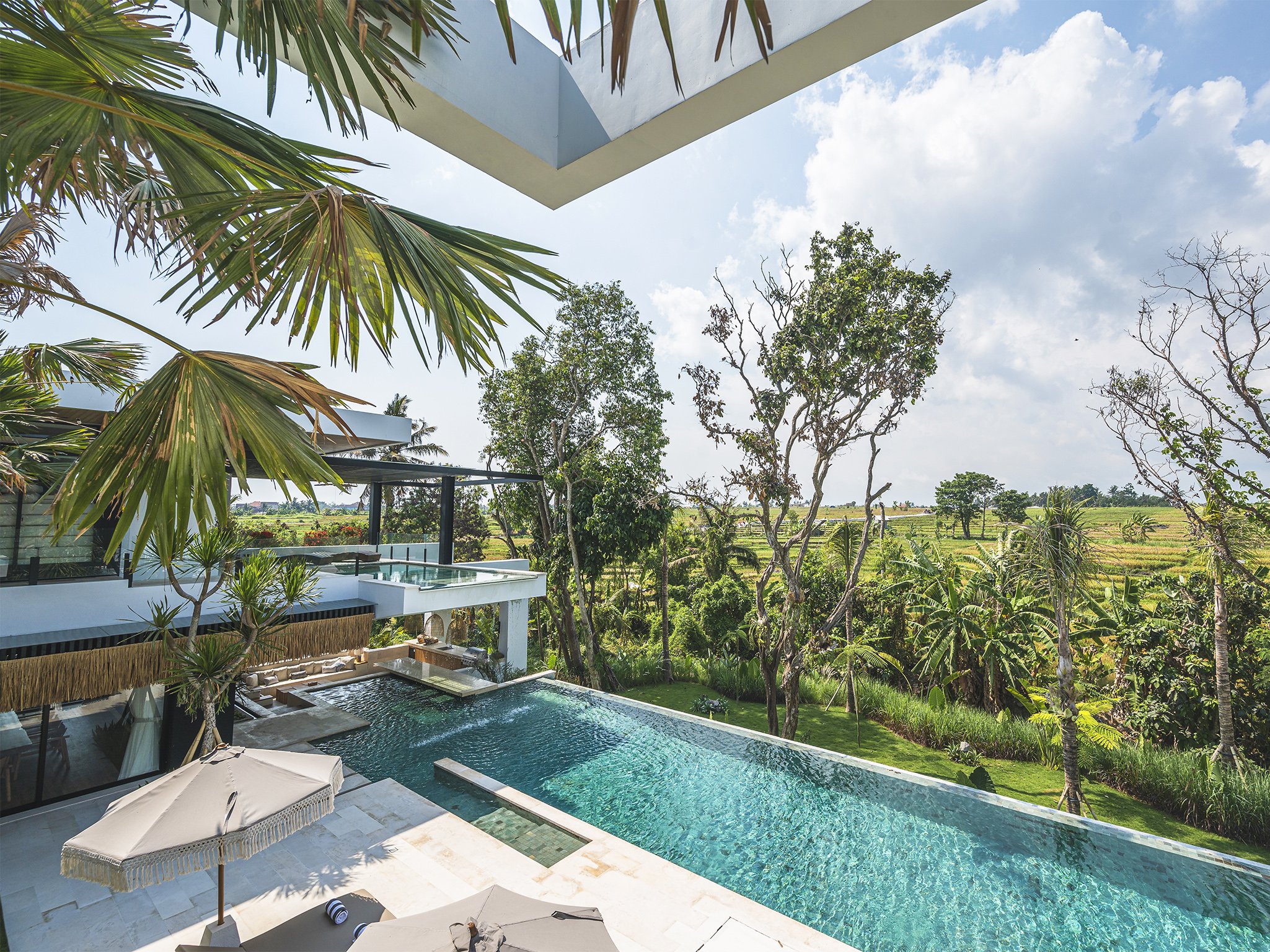 15 Villa Nica - Magnificent view of the fields from the guest bedroom (1).jpg