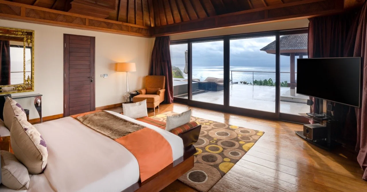 The View Bedroom Large.jpeg