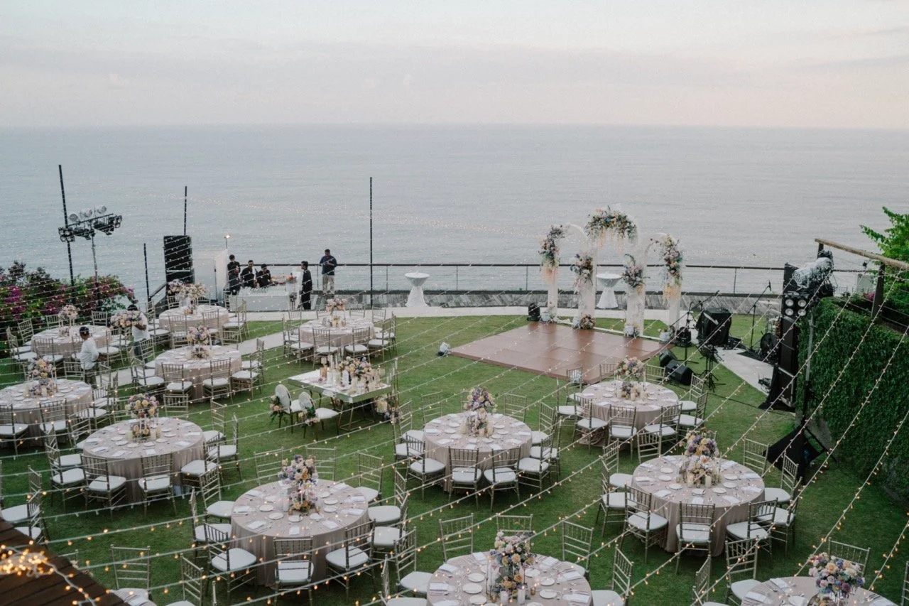 Dinner at The View 9 Large.jpeg