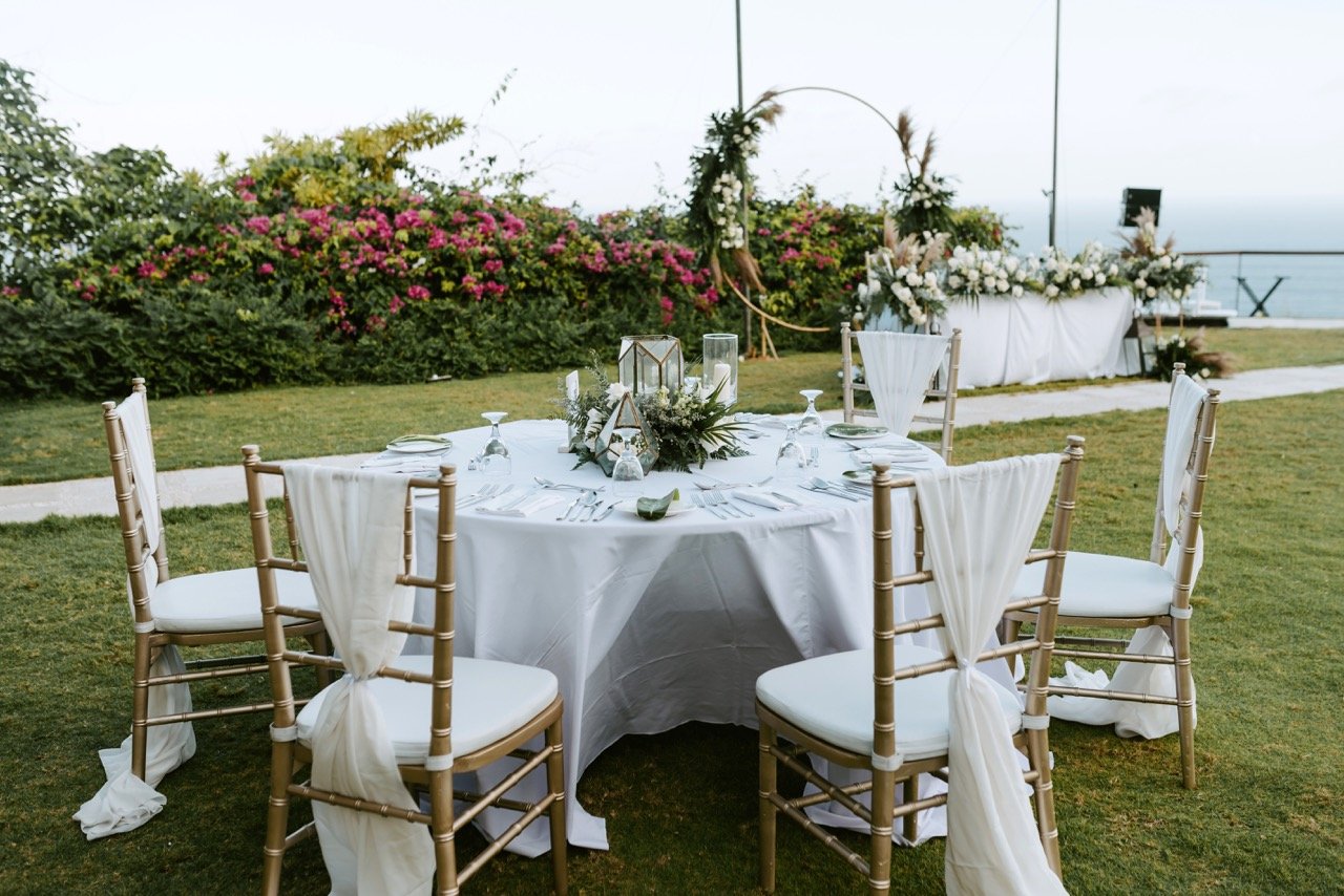 Dinner at The View 16 Large.jpeg