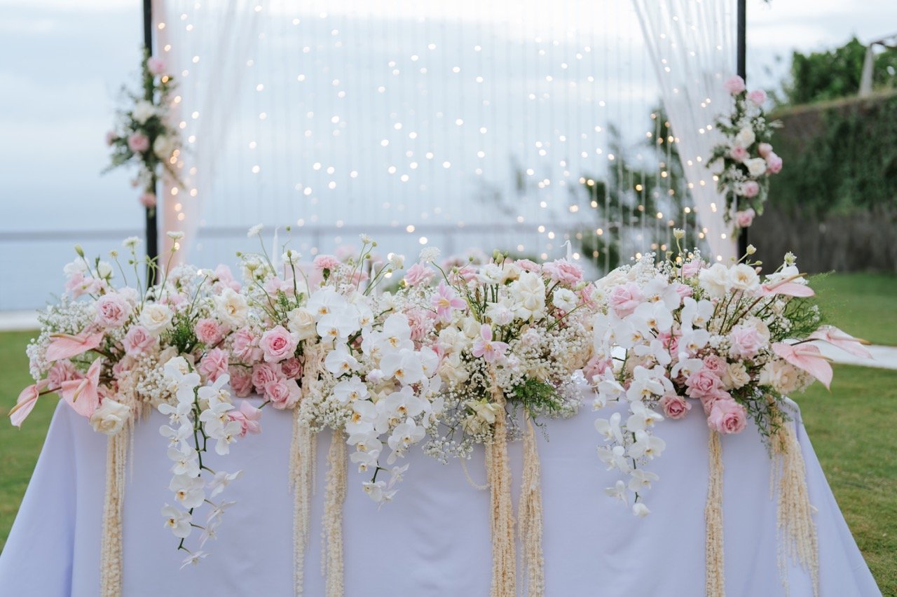 Dinner at The View 31 Large.jpeg