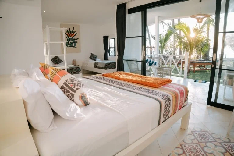 WKB03234-Copy-768x512 (1).jpg