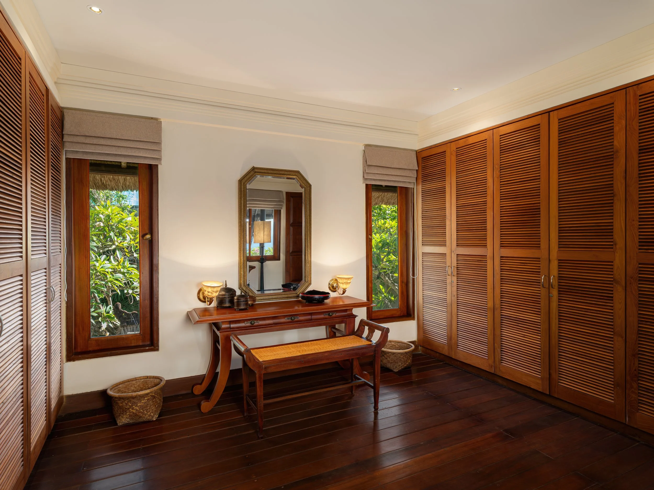 Junior Suite Cliff Ocean View 3.jpg