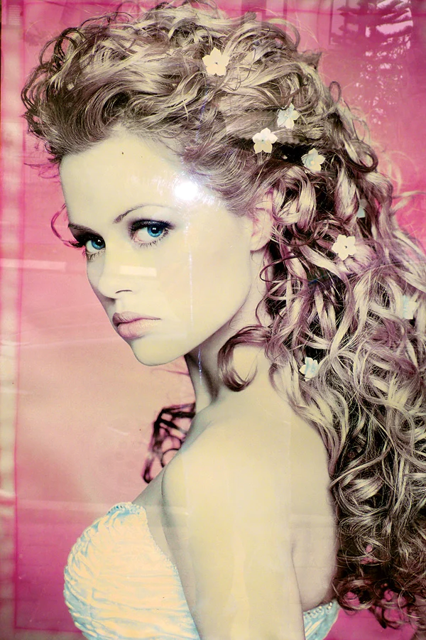 Untitled (Pink Portrait), Akko 2008 (80/53 cm)
