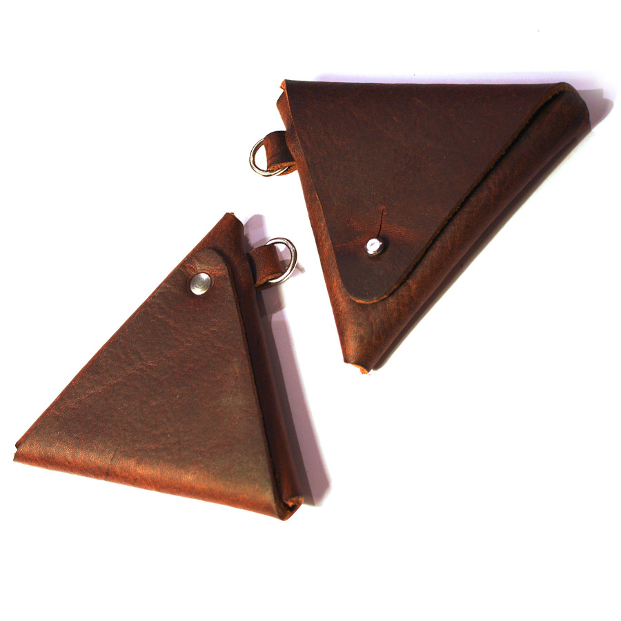 Triangular-coin-pouch-03.jpg