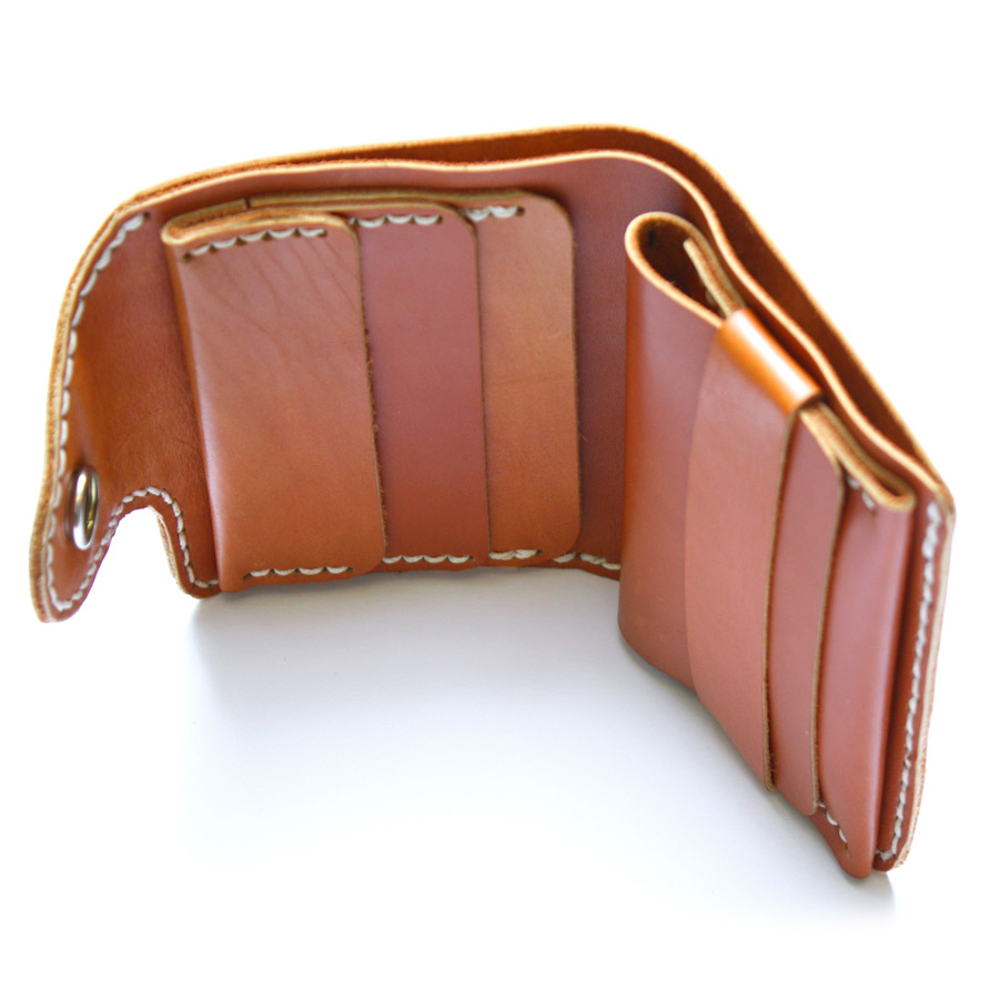 Tri-fold-wallet-05.jpg
