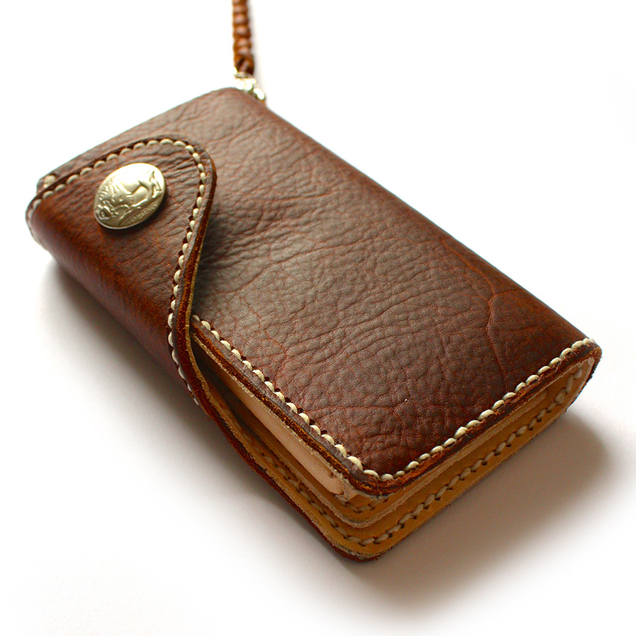 Premium-iPhone-wallet-02.jpg