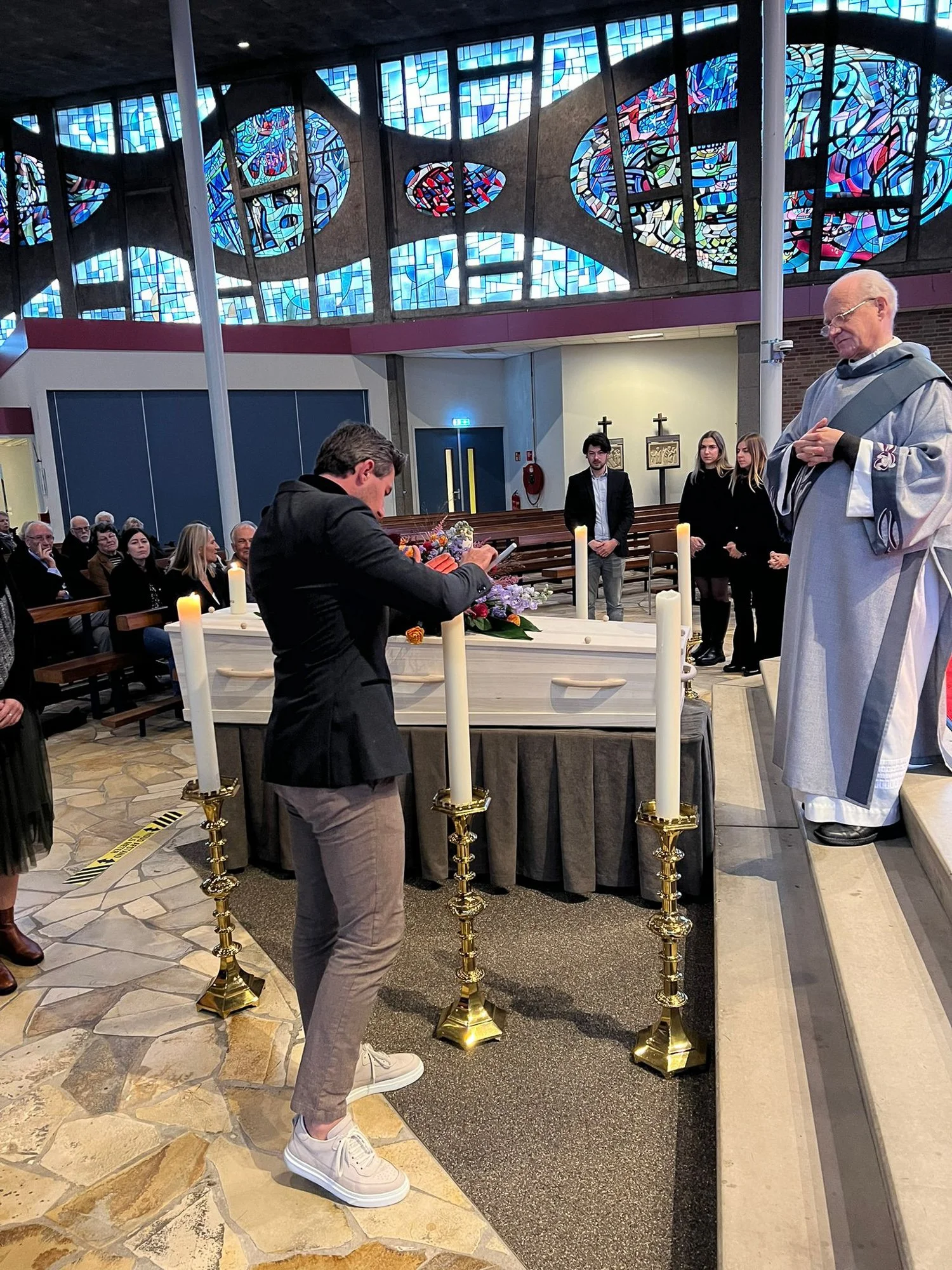 PHOTO-2023-11-04-18-02-30 2klein.jpg