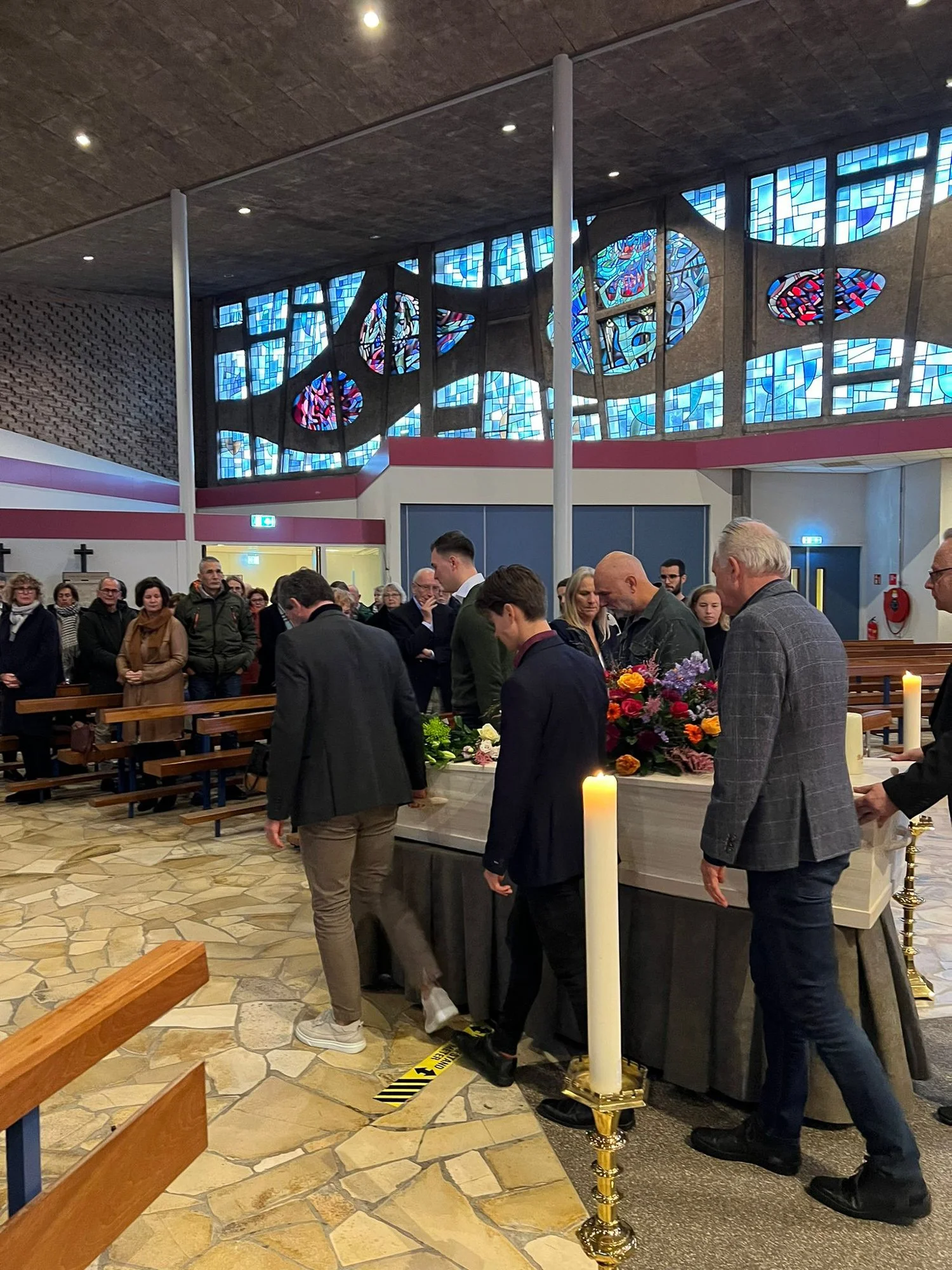 PHOTO-2023-11-04-18-02-31 2klein.jpg