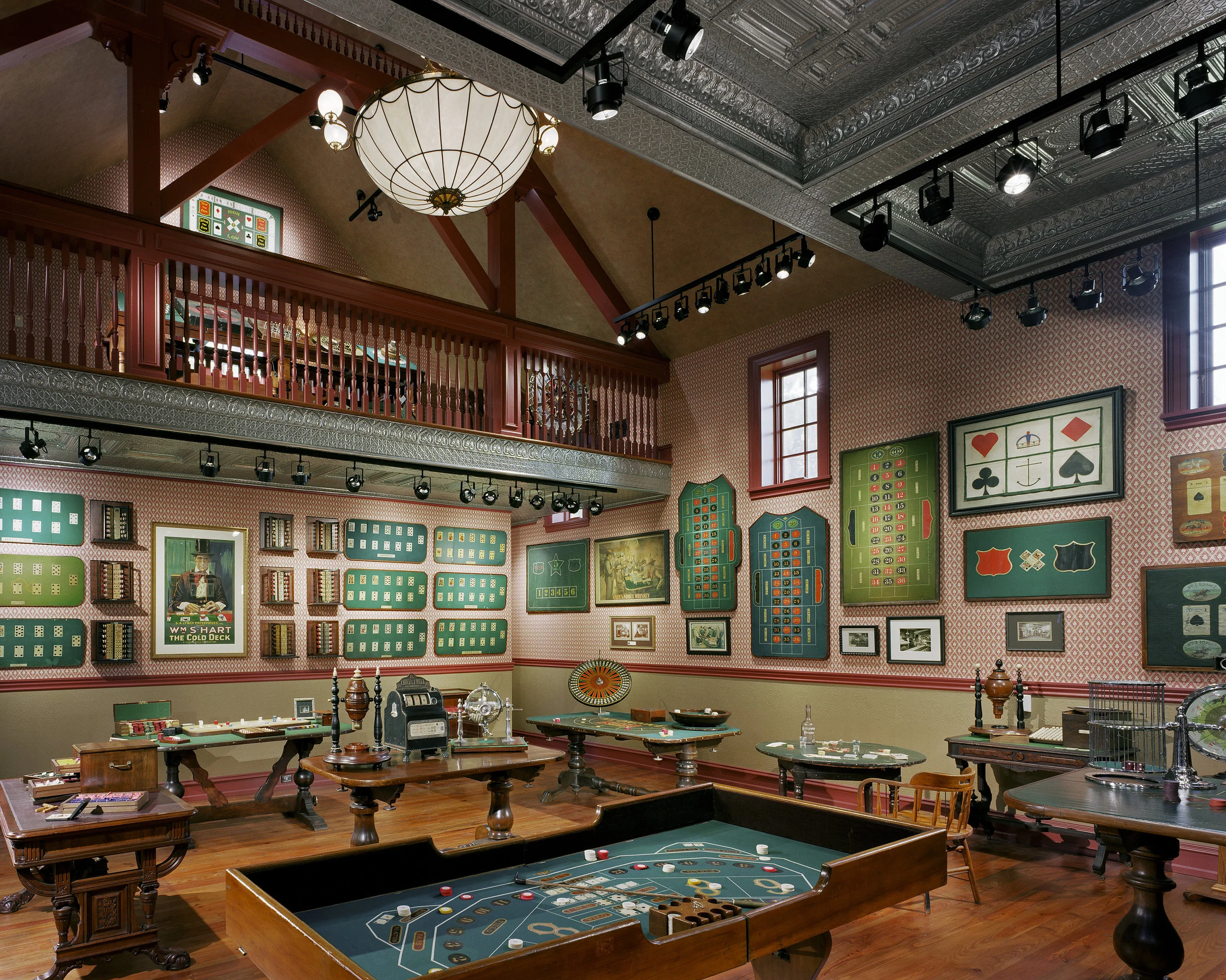 PrivateMuseum-2.jpg