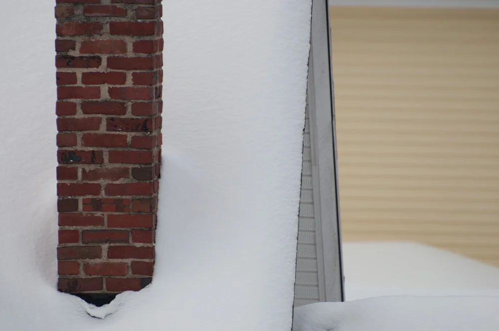 roof_snow_chimney.jpg