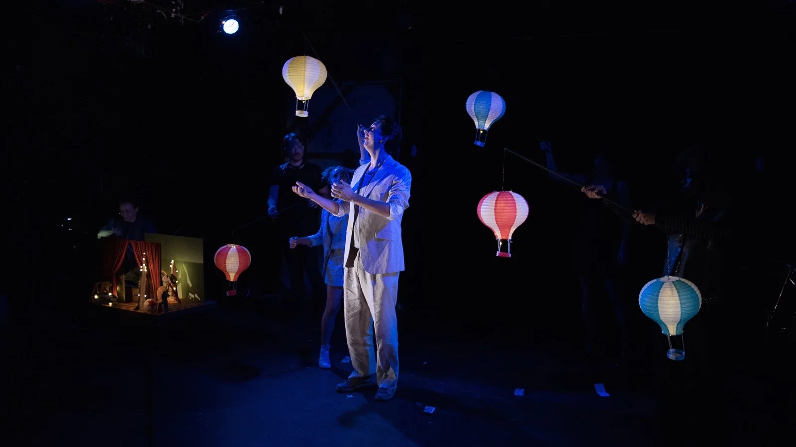SIMON DAWES BECOMES A PLANET