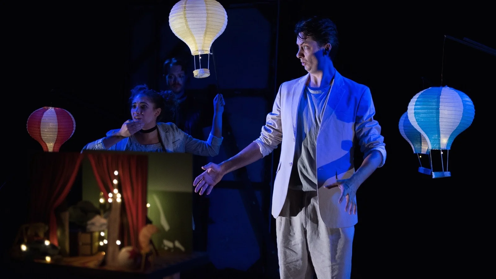 SIMON DAWES BECOMES A PLANET