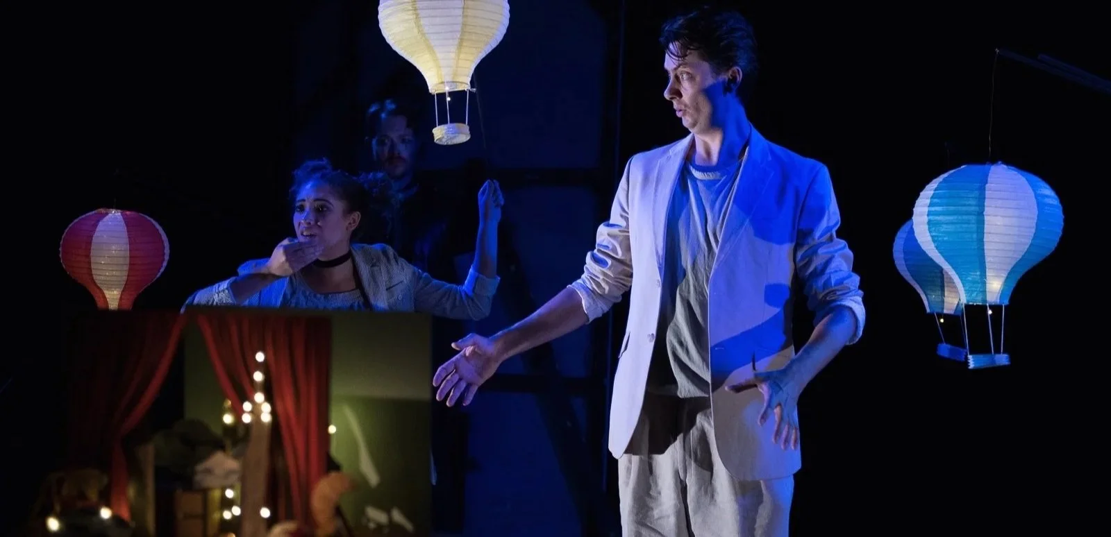 SIMON DAWES BECOMES A PLANET (Copy)