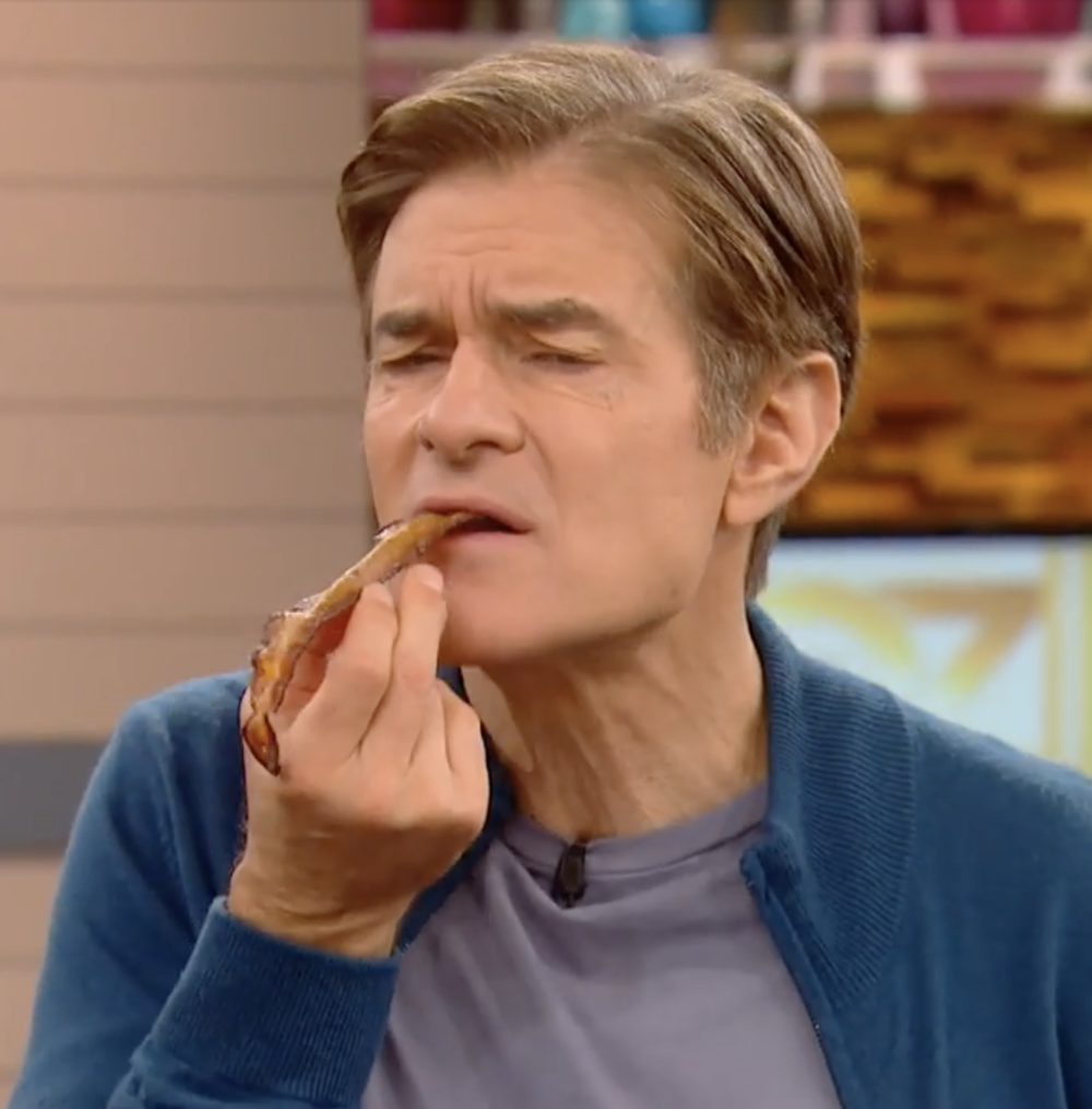 Dr. Oz enjoys a taste of Naked Bacon!