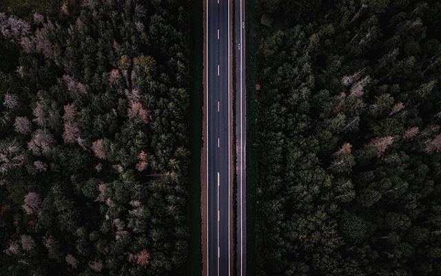 From Above 🎥
&bull;
&bull;
&bull;
&bull;
&bull;
#princeedwardisland #moodygrams #travelphotography #aerialphotography #justgoshoot #thevisualscollective #awesupply #vscocam #fullframe #theIMAGED #artofvisuals #exklusive_shot #agameoftones #visualsof