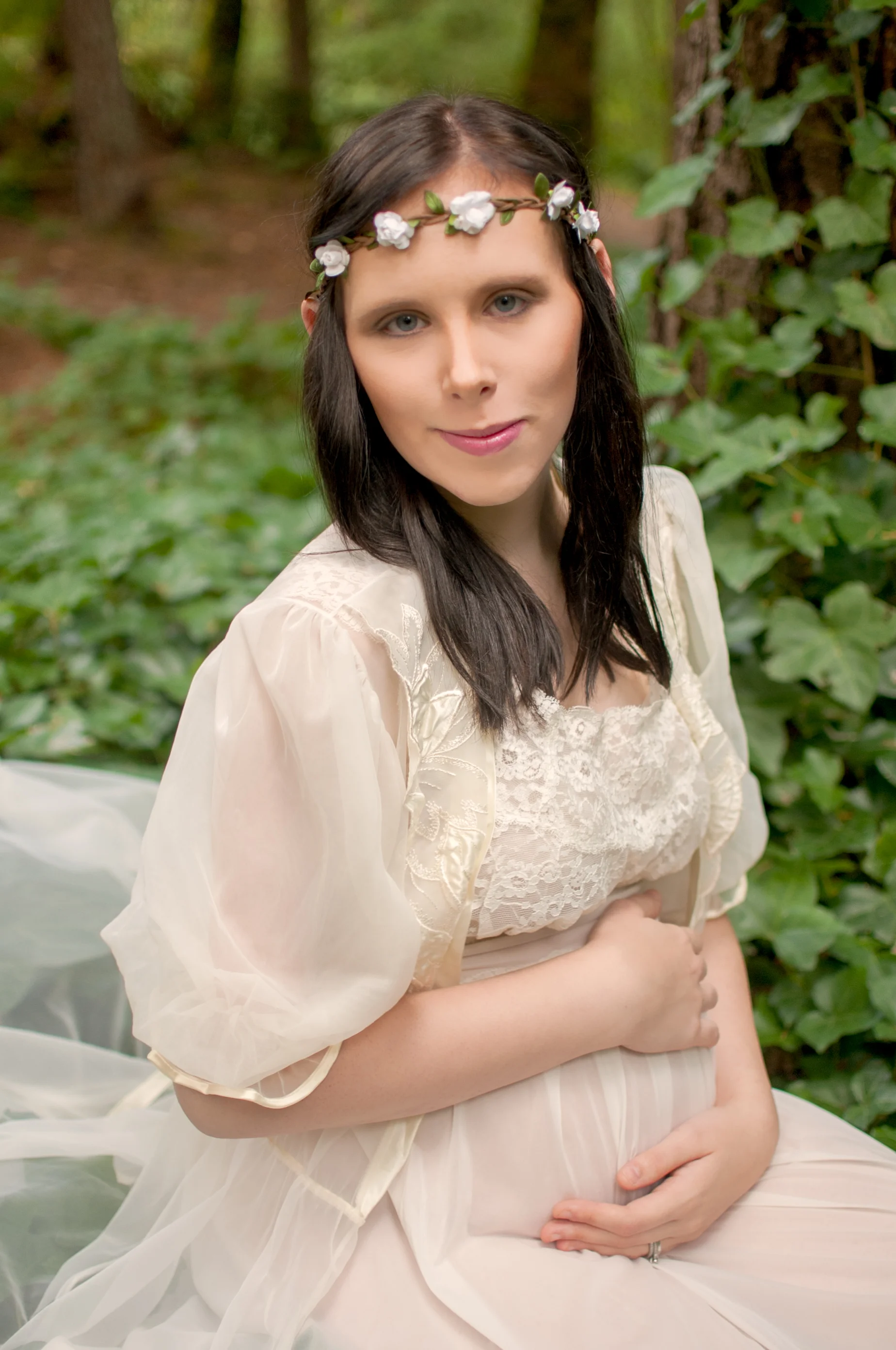 MATERNITY SESSION MATERNITY $200 10 HIGH-RES DIGITAL DOWNLOAD - 1 LOCATION - 1 OUTFIT - 1 HR WITH PHOTOGRAPHER