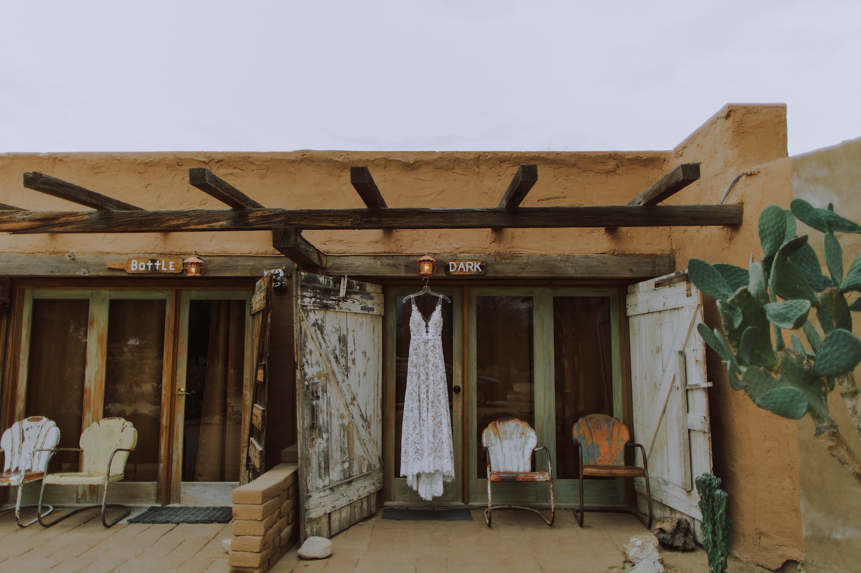 Boho Style Joshua Tree Jewish Wedding at The 29 Palms Inn, Destination Wedding Photographer